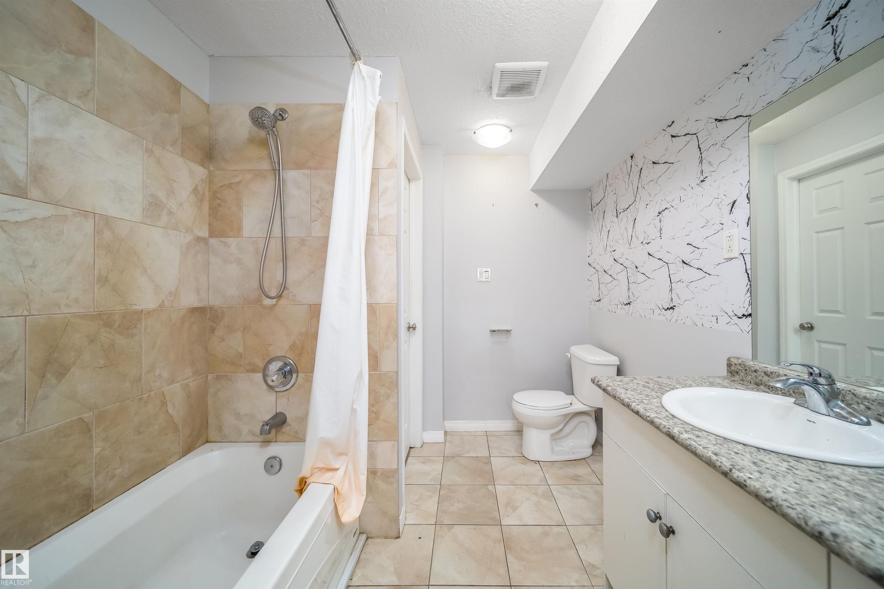 Photo 46 at 12041/43 67 Street NW, Montrose, Edmonton