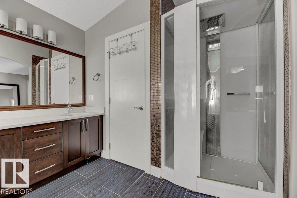 10806 72 Avenue NW, Queen Alexandra, Edmonton