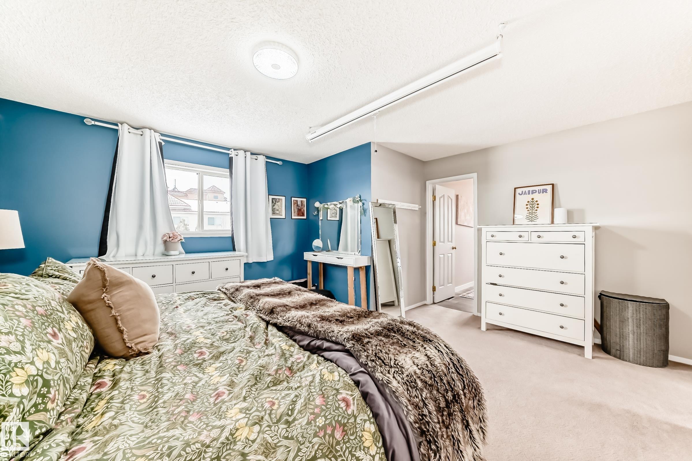 Photo 12 at 15304 138b Street NW, Carlton, Edmonton