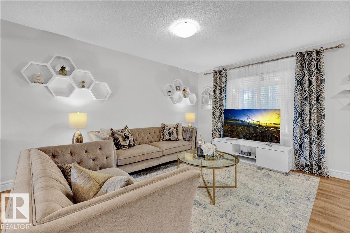 Photo 8 at 6489 King Wynd SW, Keswick, Edmonton