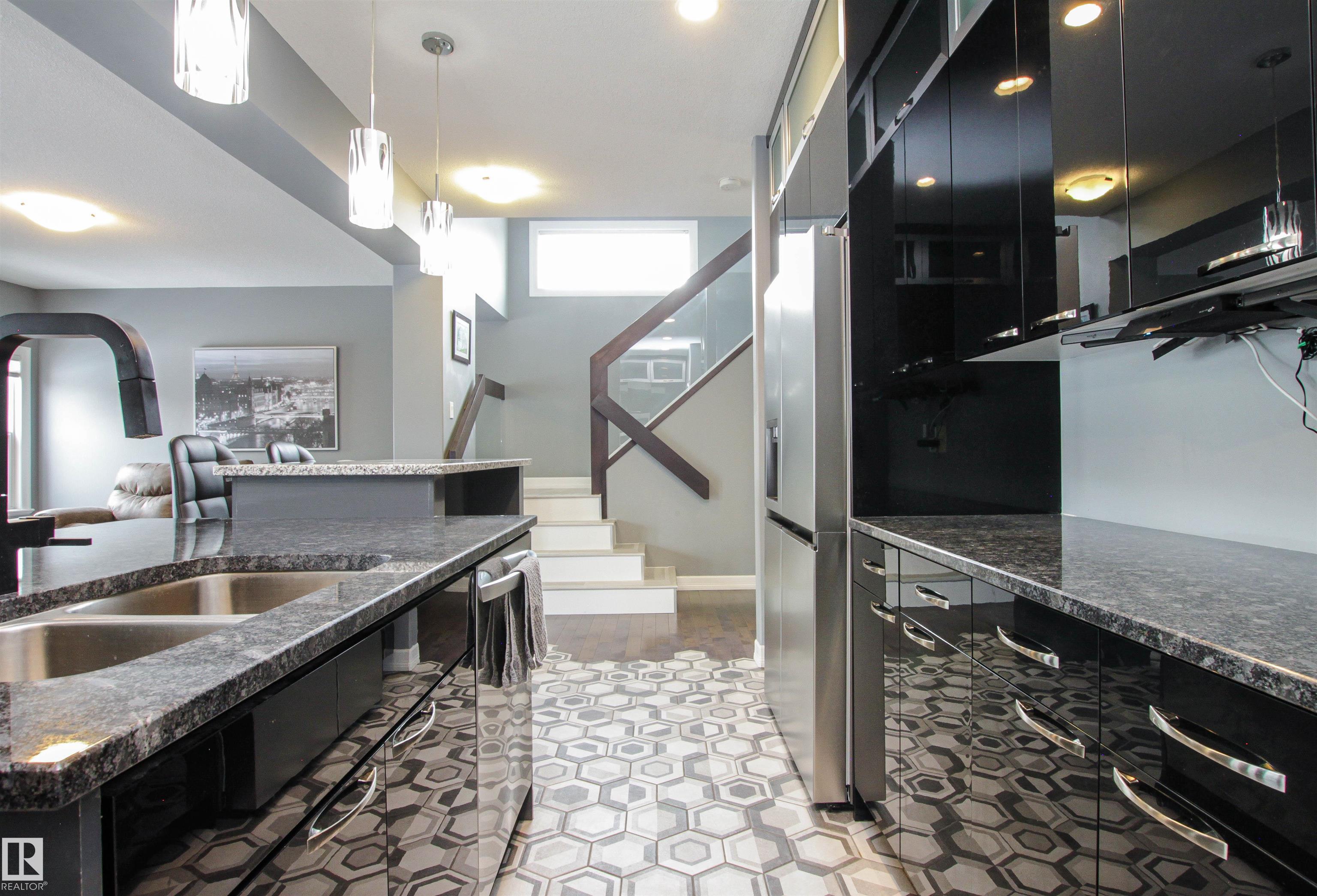 Photo 12 at 3334 Hilton Crescent NW, The Hamptons, Edmonton