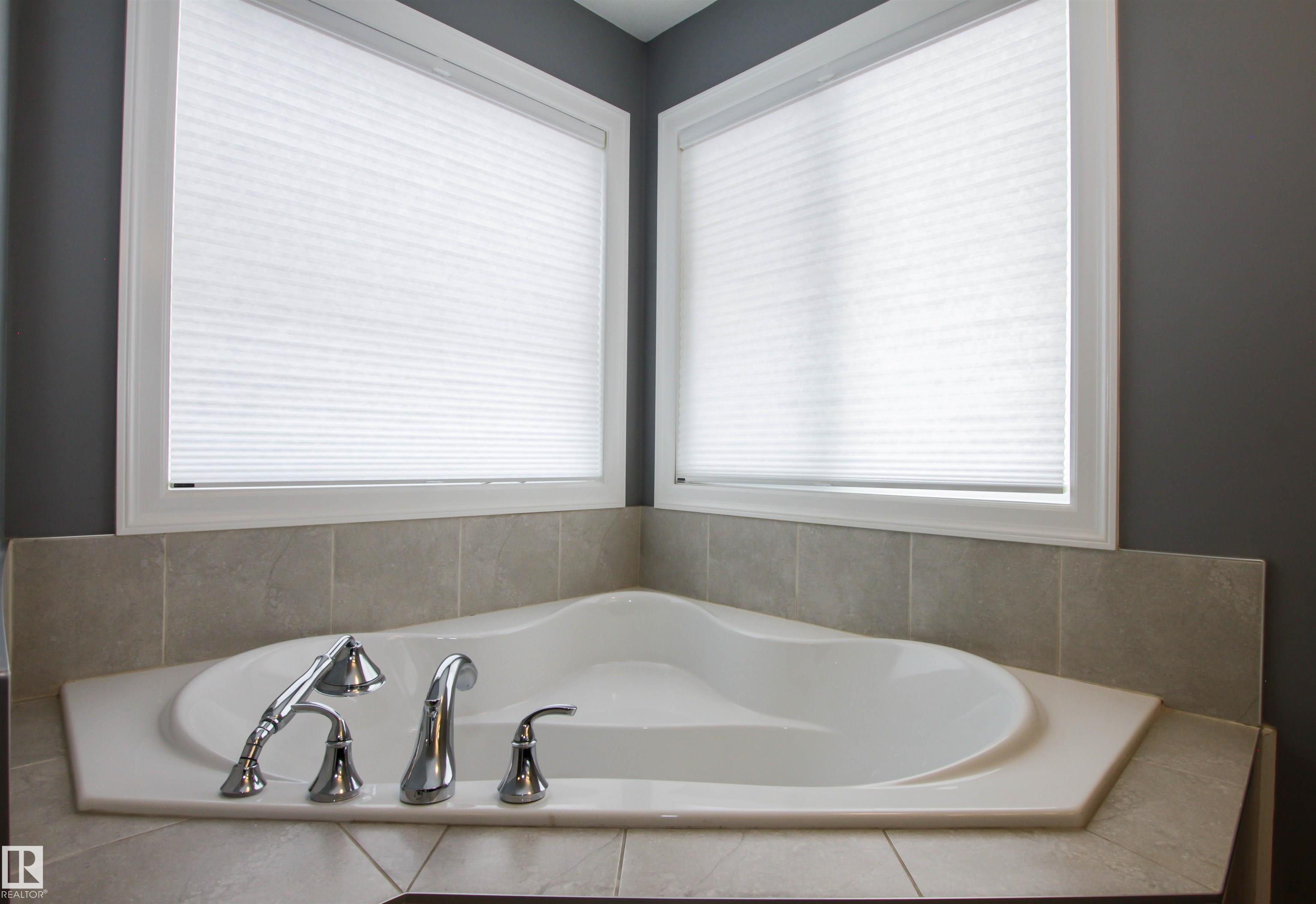 Photo 25 at 3334 Hilton Crescent NW, The Hamptons, Edmonton