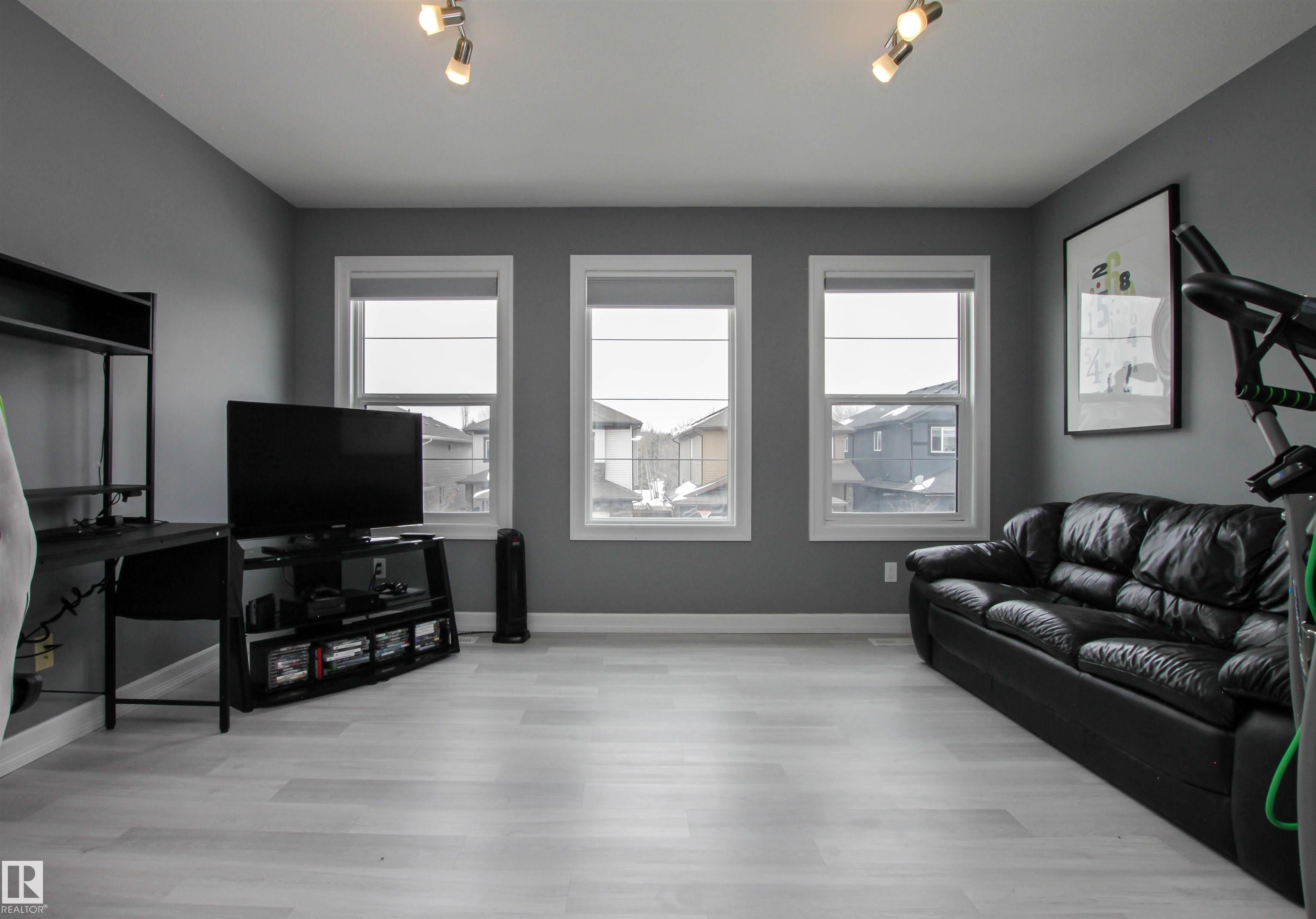 Photo 26 at 3334 Hilton Crescent NW, The Hamptons, Edmonton