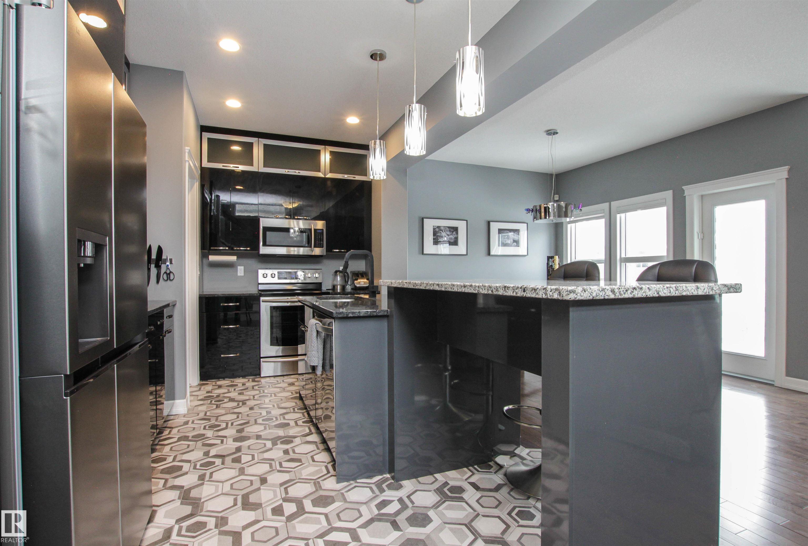 Photo 9 at 3334 Hilton Crescent NW, The Hamptons, Edmonton