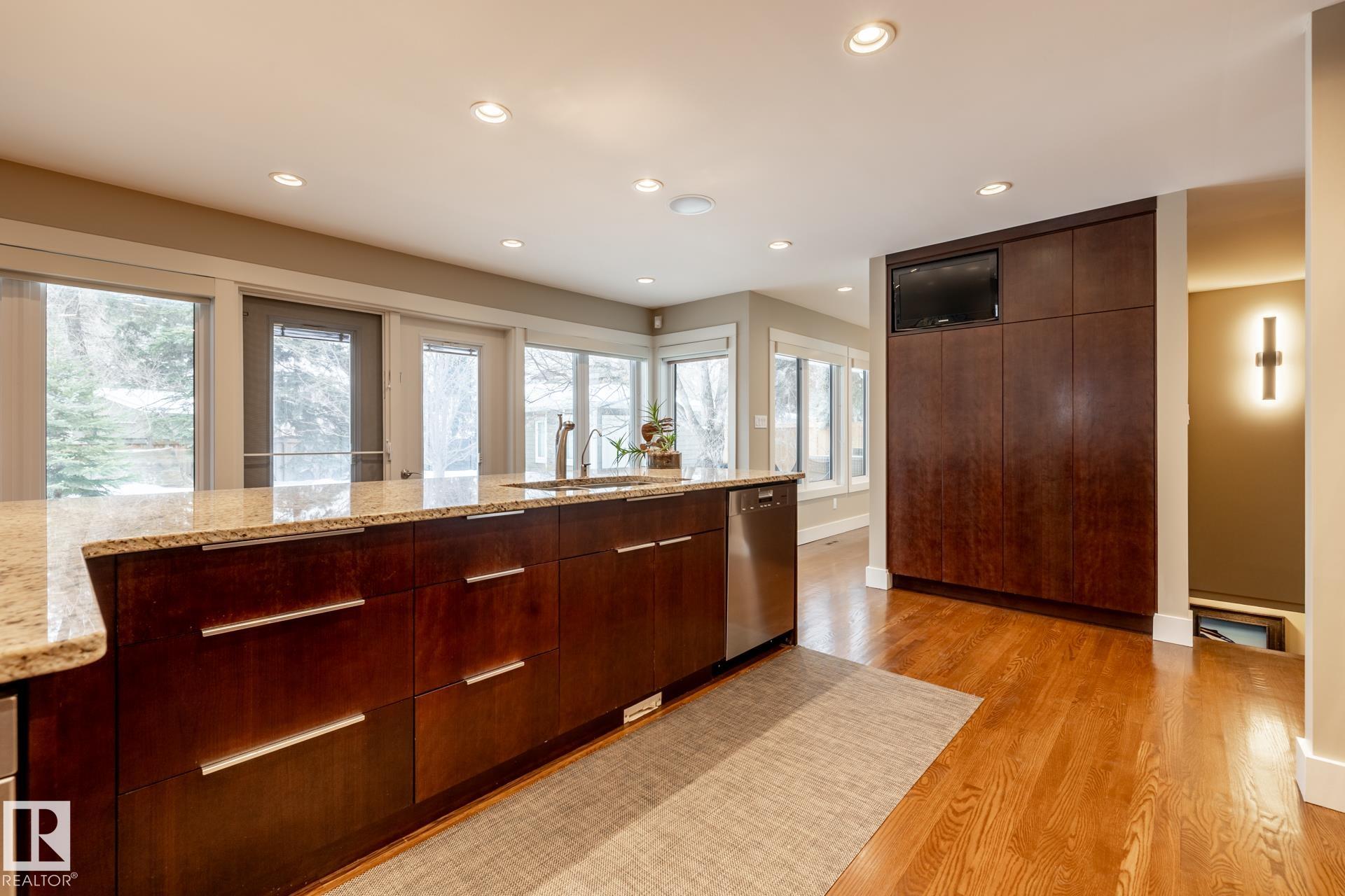 Photo 23 at 14019 88 Avenue NW, Parkview, Edmonton