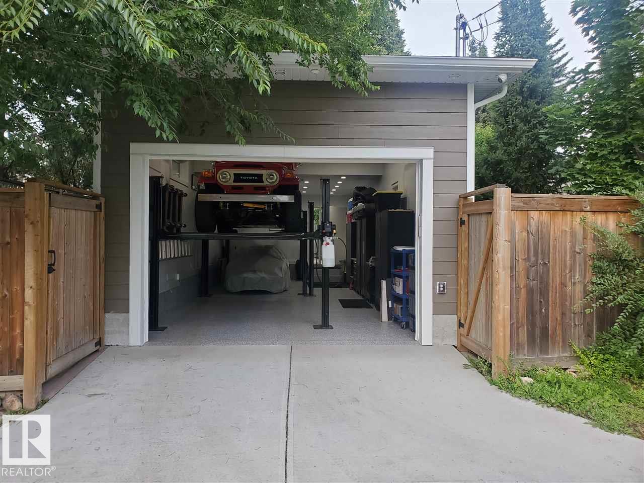 Photo 39 at 14019 88 Avenue NW, Parkview, Edmonton