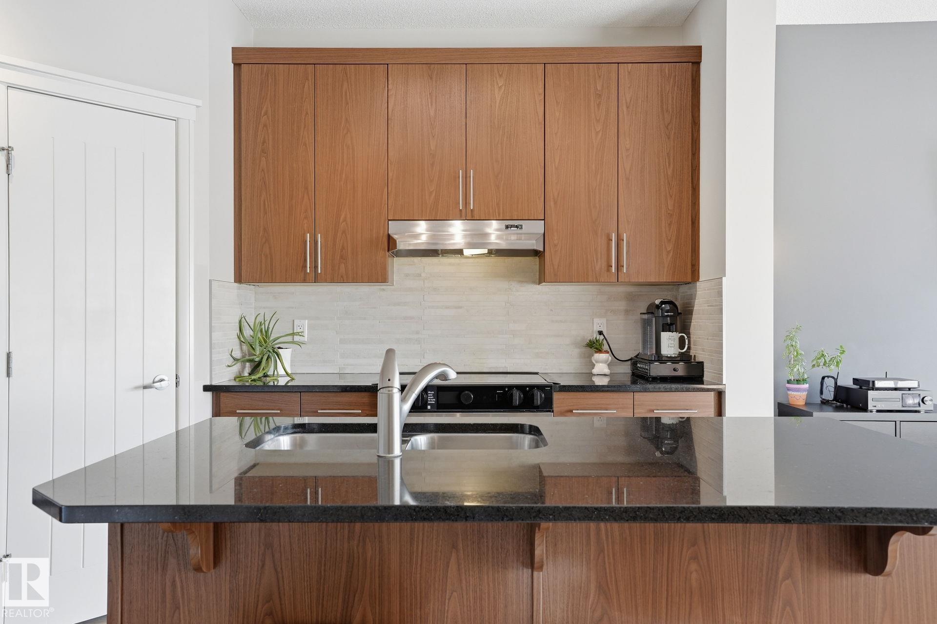 Photo 6 at 1148 Mcconachie Boulevard NW, McConachie Area, Edmonton