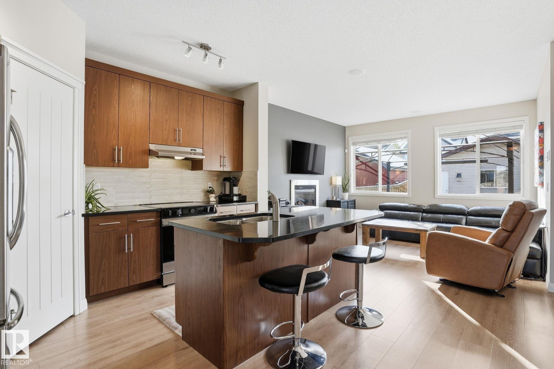 Photo 7 at 1148 Mcconachie Boulevard NW, McConachie Area, Edmonton