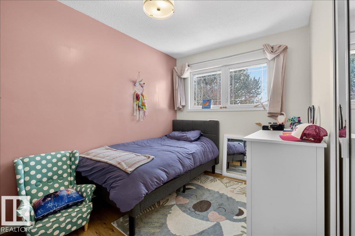 Photo 28 at 7108 92a Avenue NW, Ottewell, Edmonton