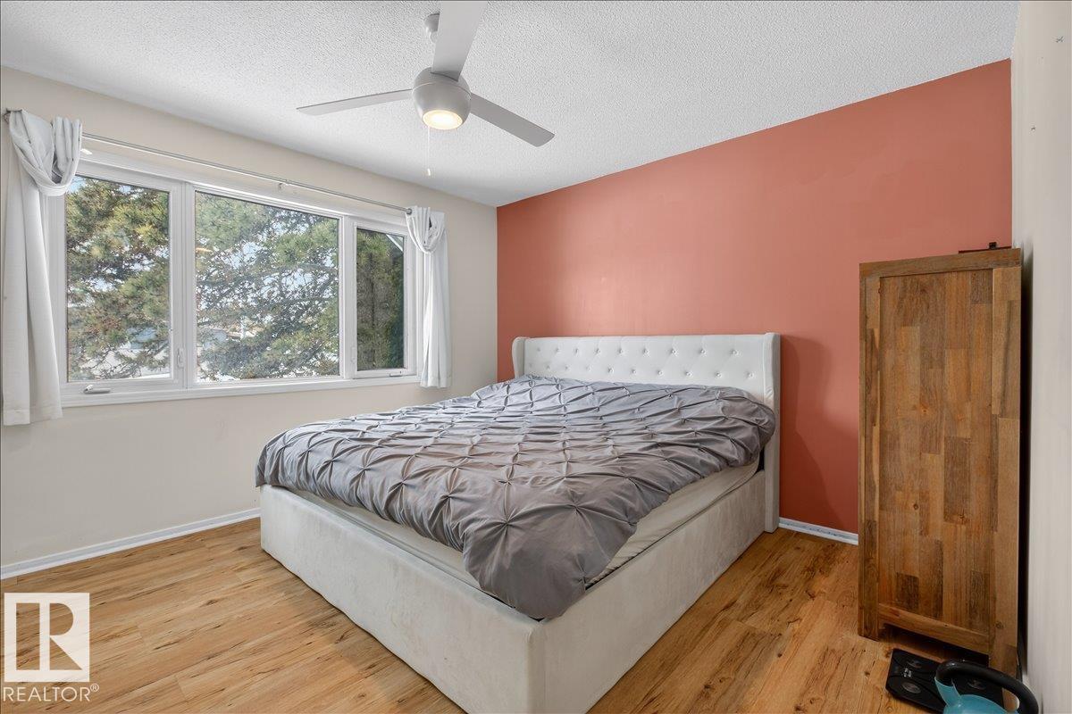 Photo 30 at 7108 92a Avenue NW, Ottewell, Edmonton