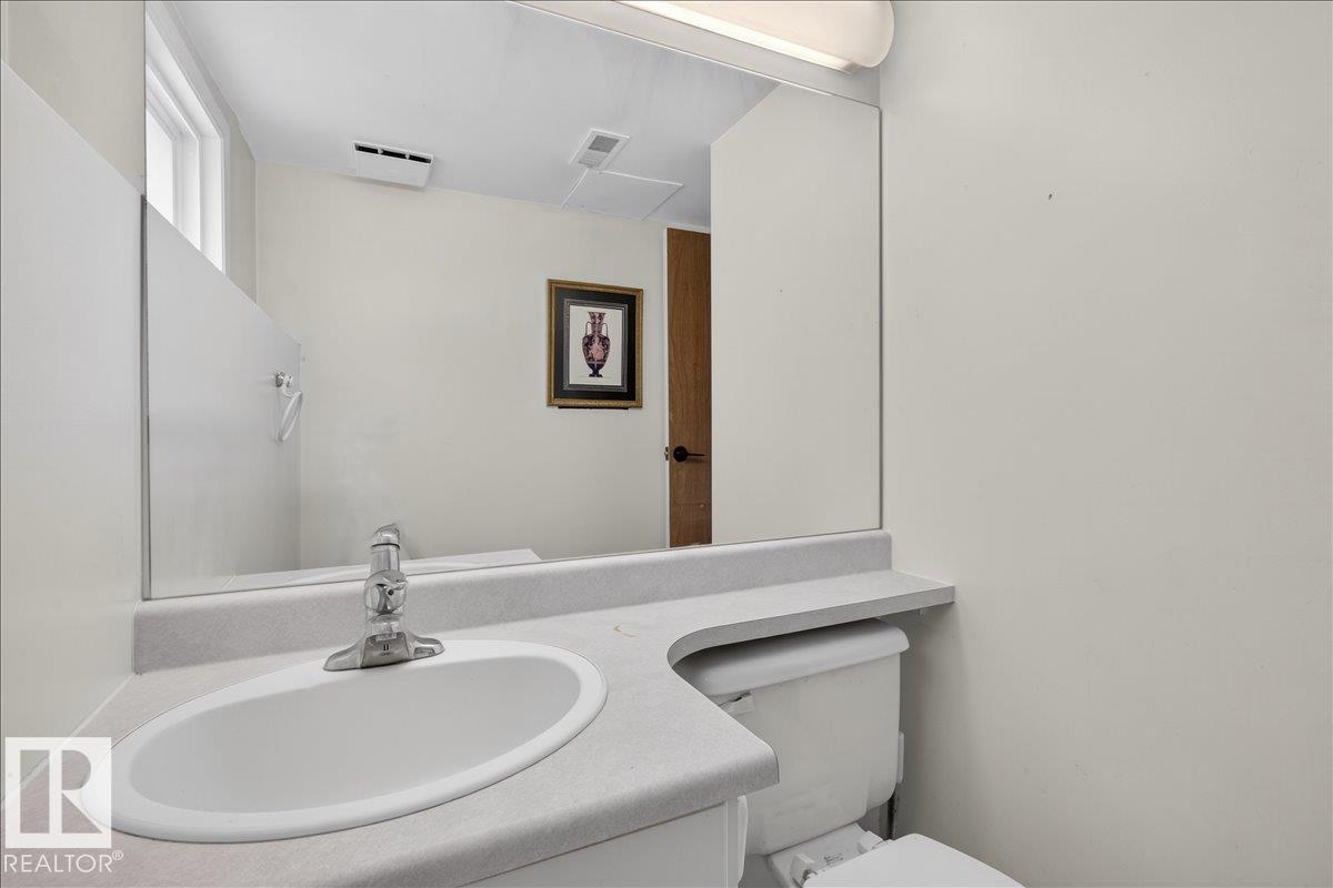 Photo 46 at 7108 92a Avenue NW, Ottewell, Edmonton