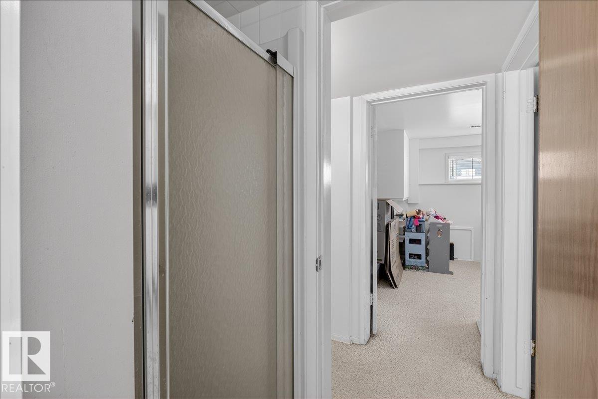 Photo 47 at 7108 92a Avenue NW, Ottewell, Edmonton