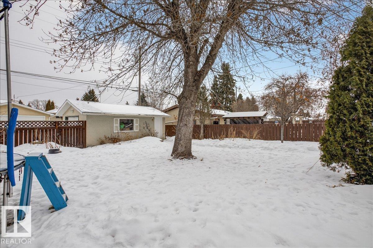 Photo 58 at 7108 92a Avenue NW, Ottewell, Edmonton