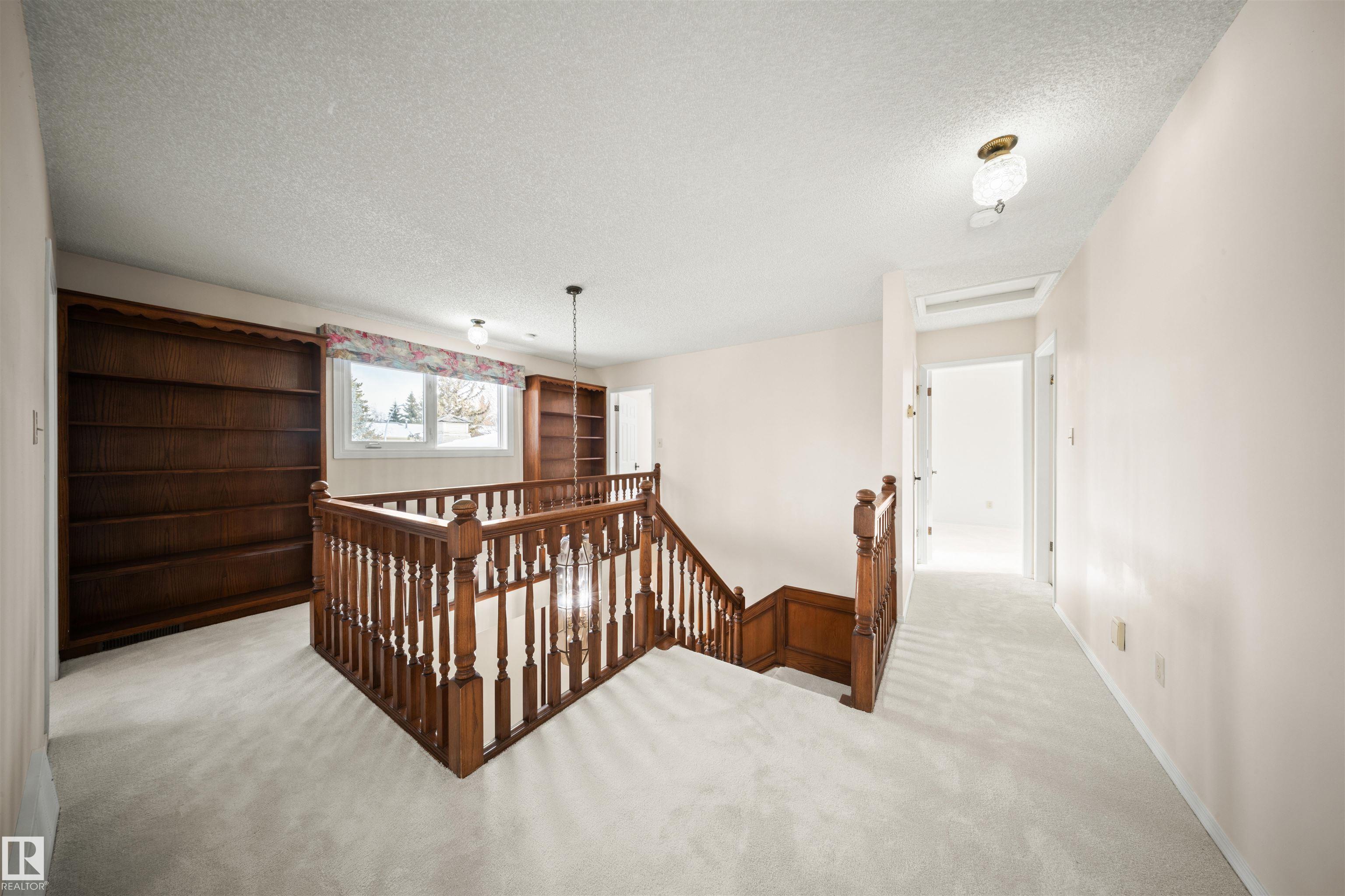 Photo 24 at 823 Richards Crescent NW, Rhatigan Ridge, Edmonton