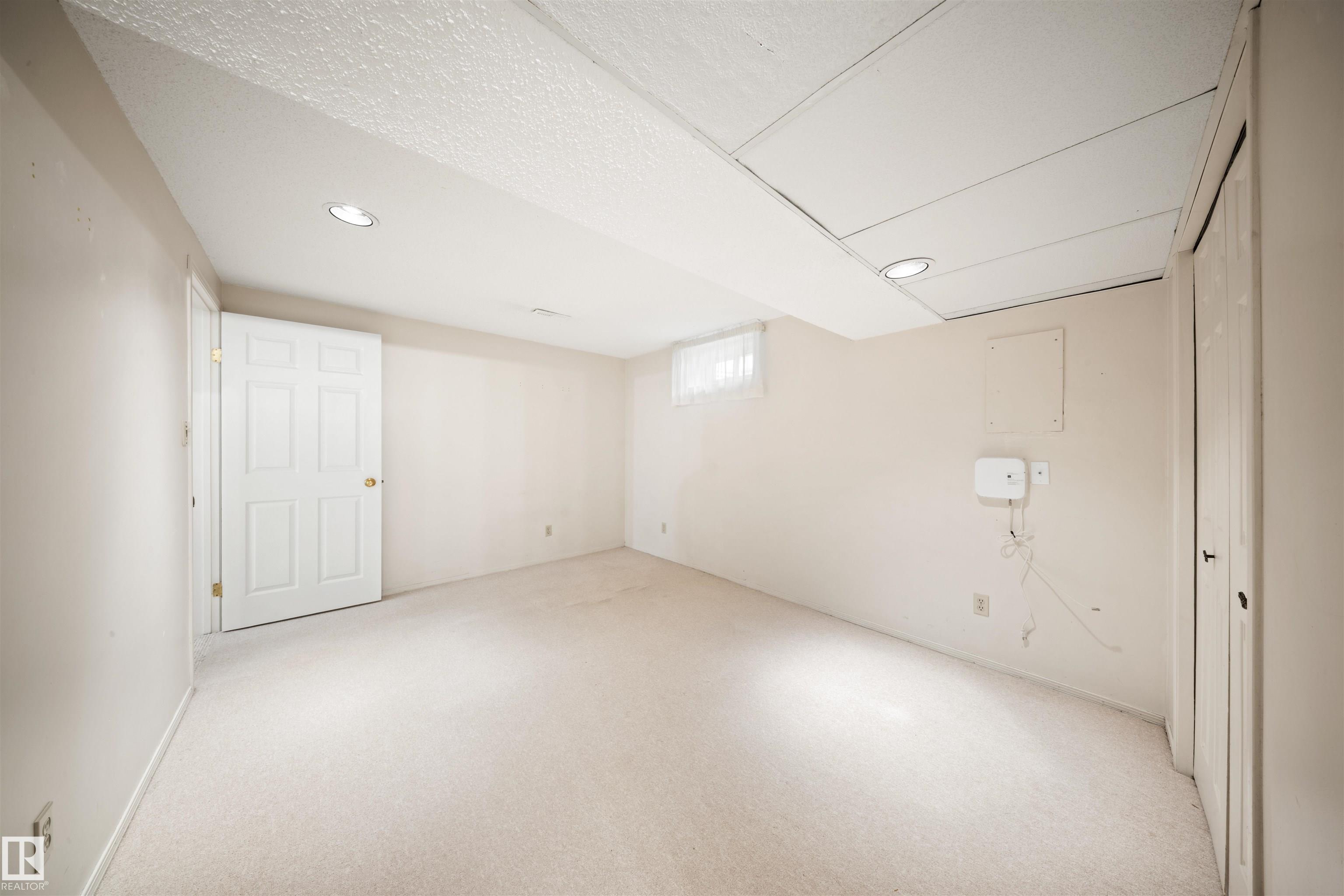 Photo 38 at 823 Richards Crescent NW, Rhatigan Ridge, Edmonton