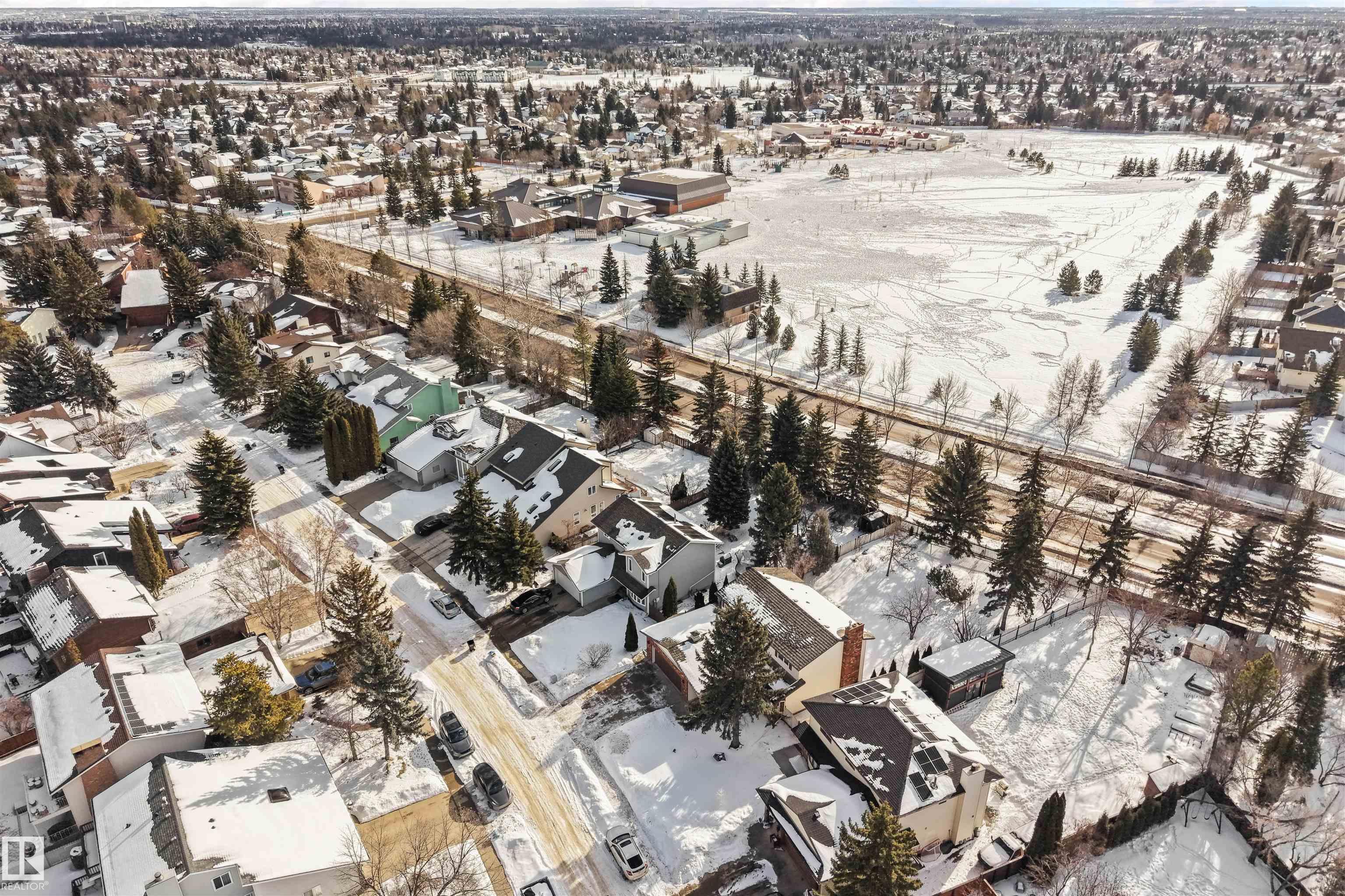 Photo 52 at 823 Richards Crescent NW, Rhatigan Ridge, Edmonton