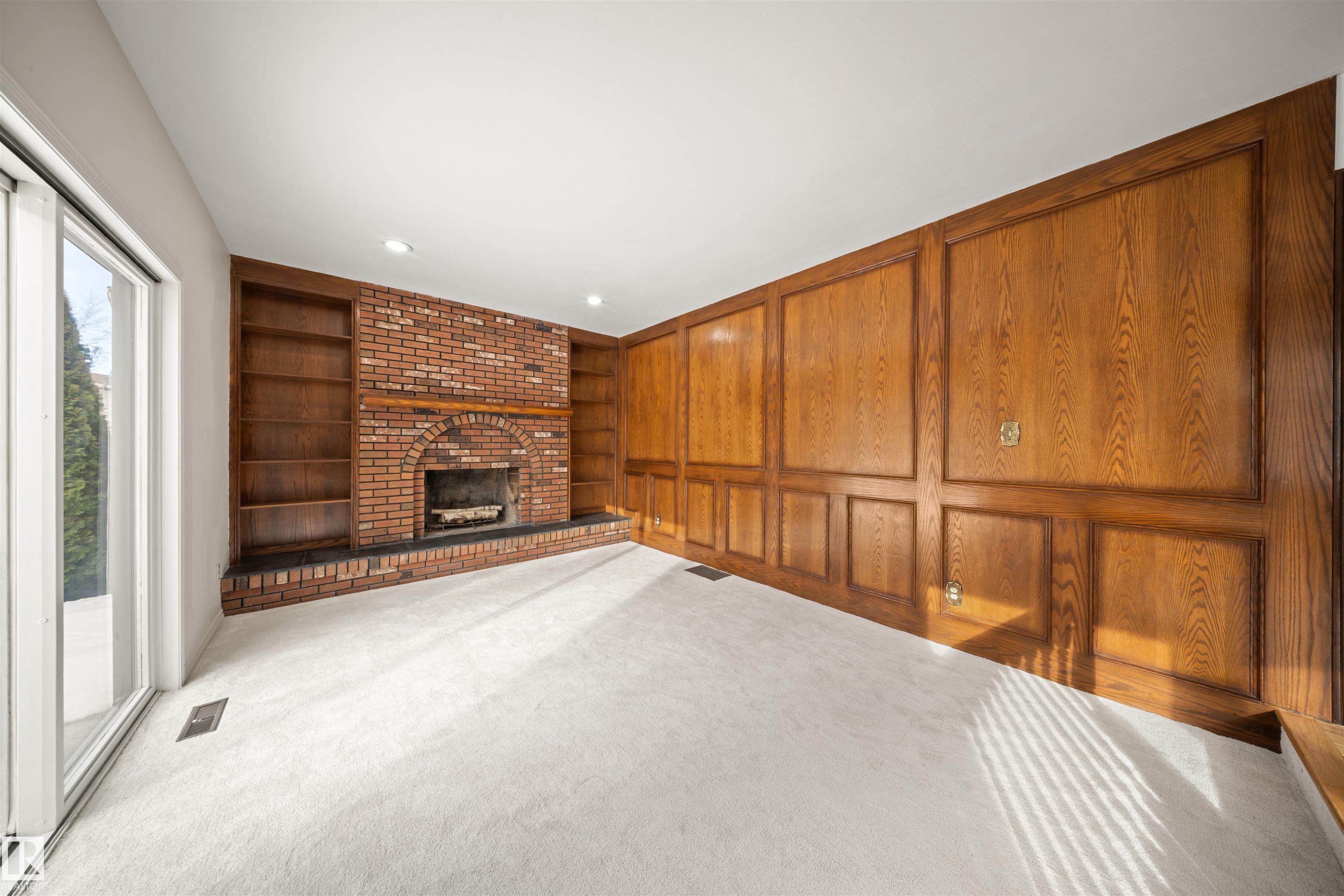 Photo 9 at 823 Richards Crescent NW, Rhatigan Ridge, Edmonton