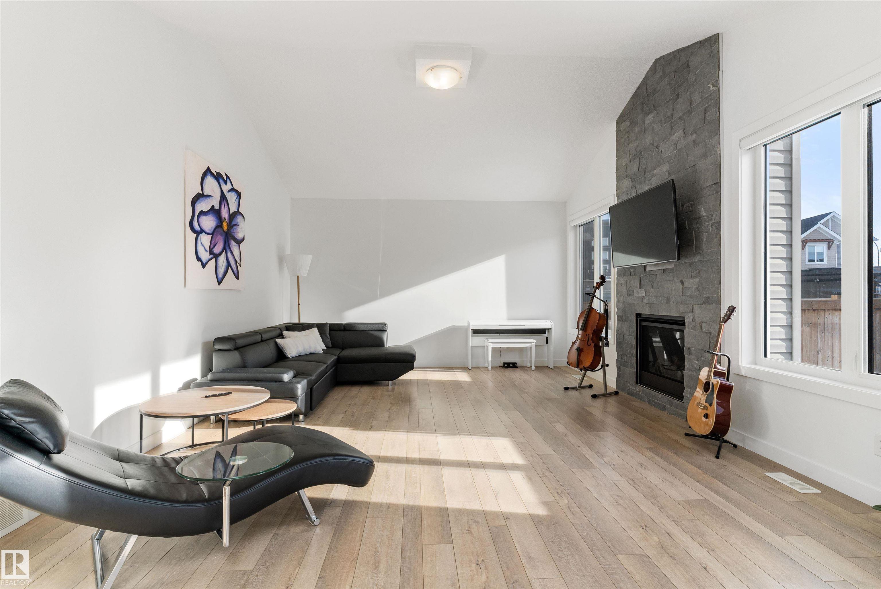 Photo 16 at 20007 16 Avenue NW, Stillwater, Edmonton