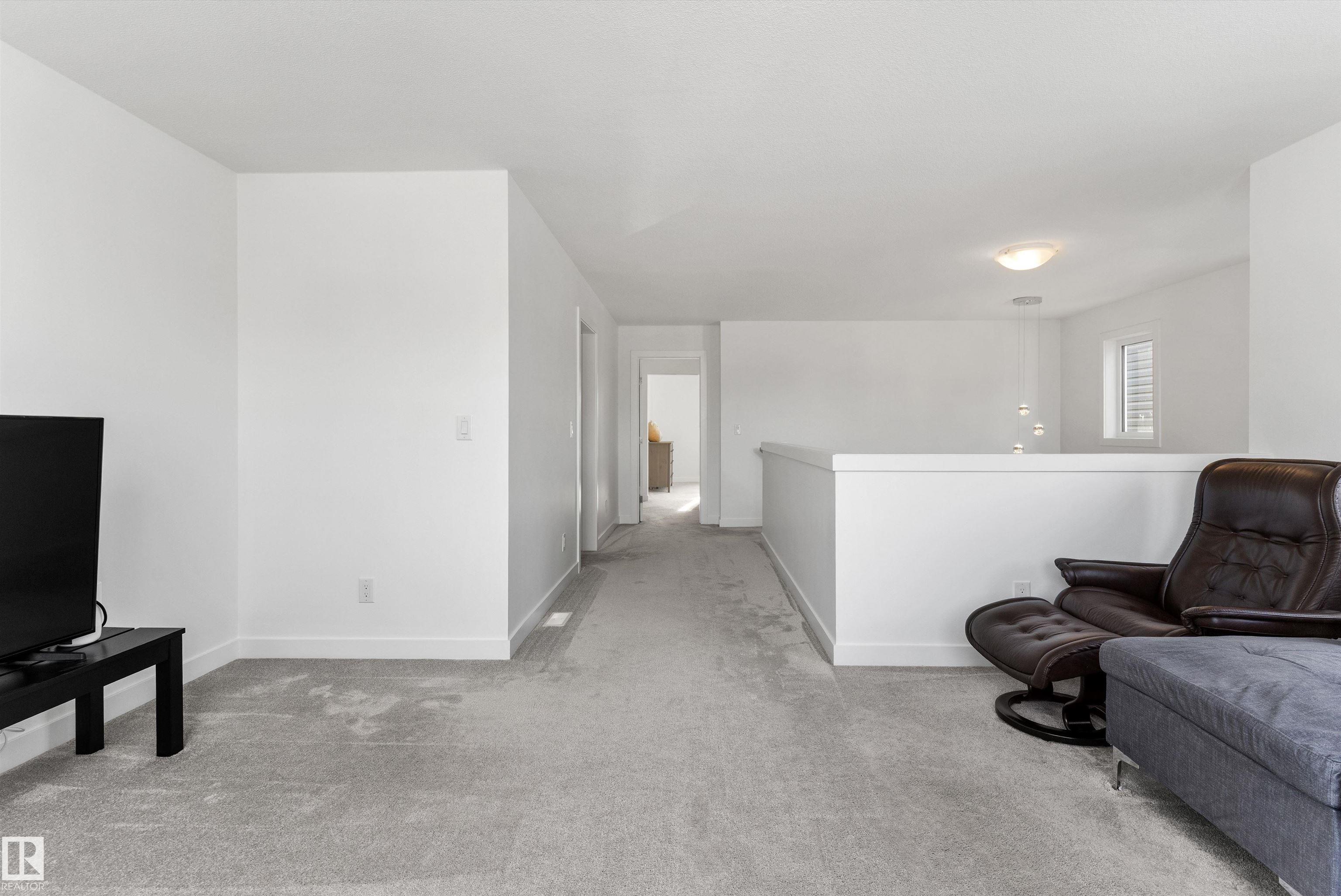 Photo 23 at 20007 16 Avenue NW, Stillwater, Edmonton