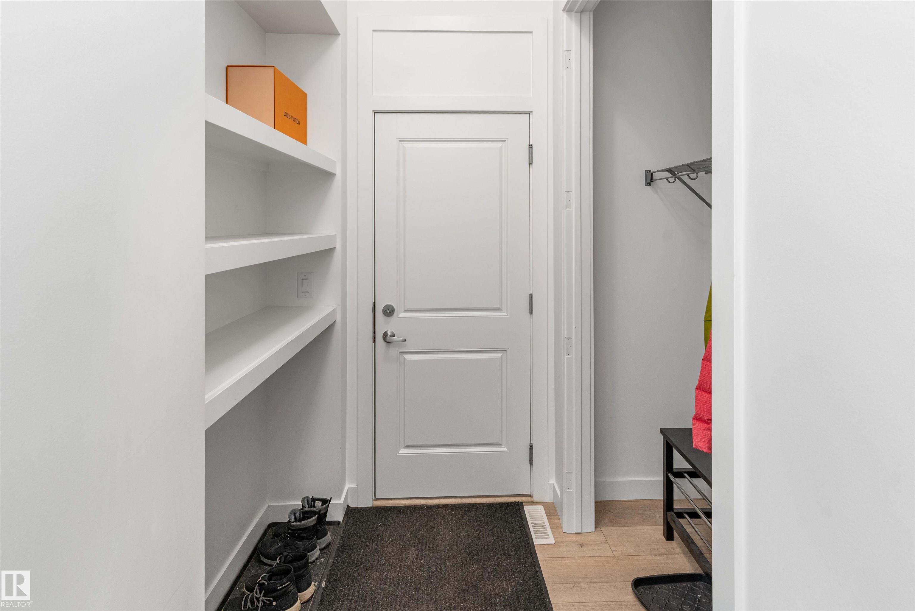 Photo 8 at 20007 16 Avenue NW, Stillwater, Edmonton