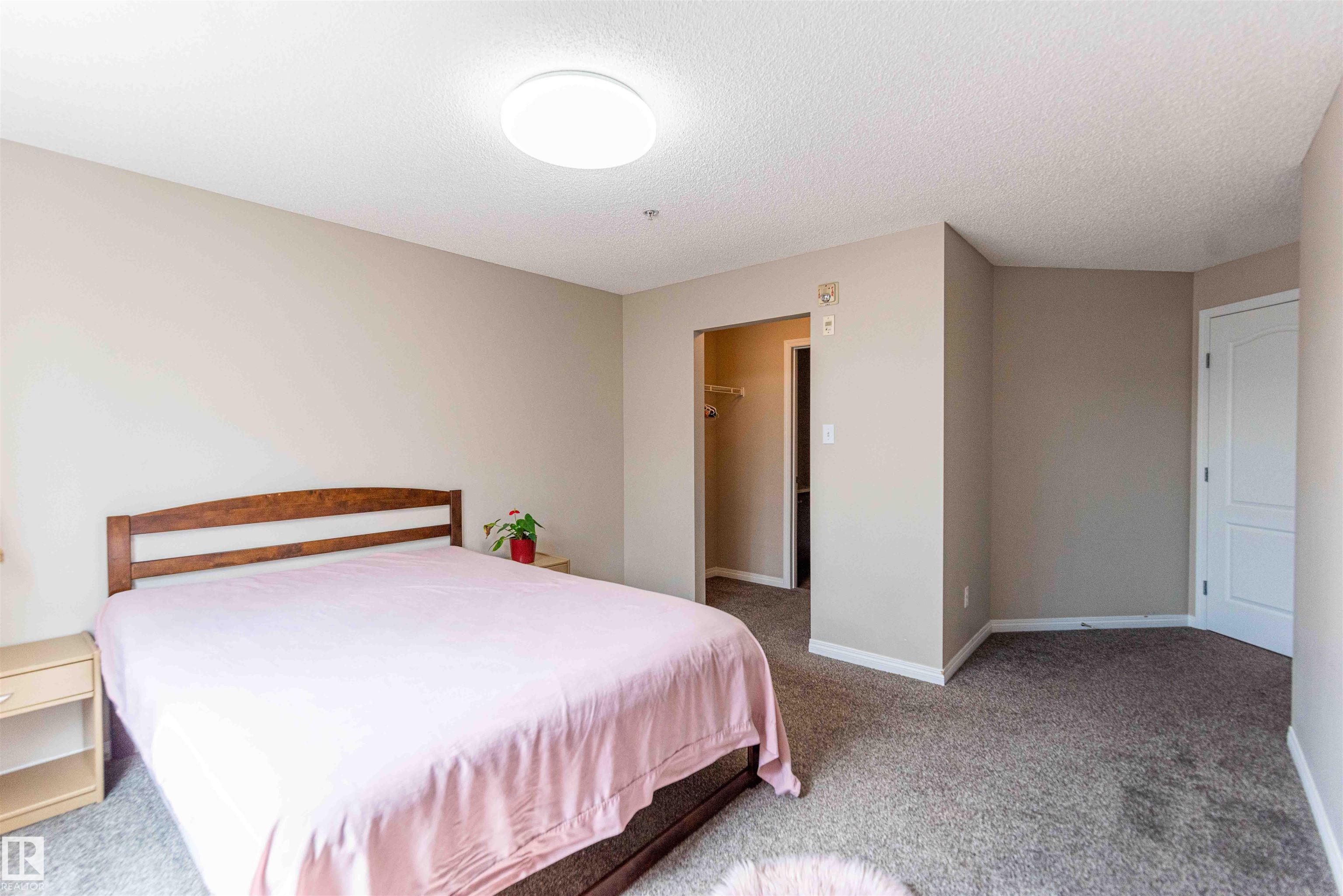 Photo 21 at 7224 - 7327 South Terwillegar Drive NW, South Terwillegar, Edmonton