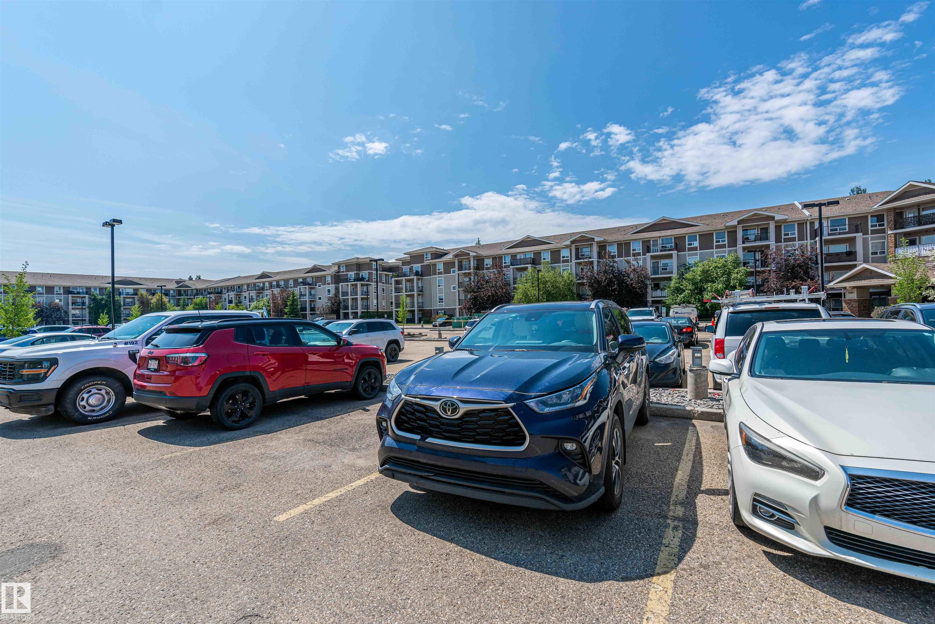 Photo 37 at 7224 - 7327 South Terwillegar Drive NW, South Terwillegar, Edmonton