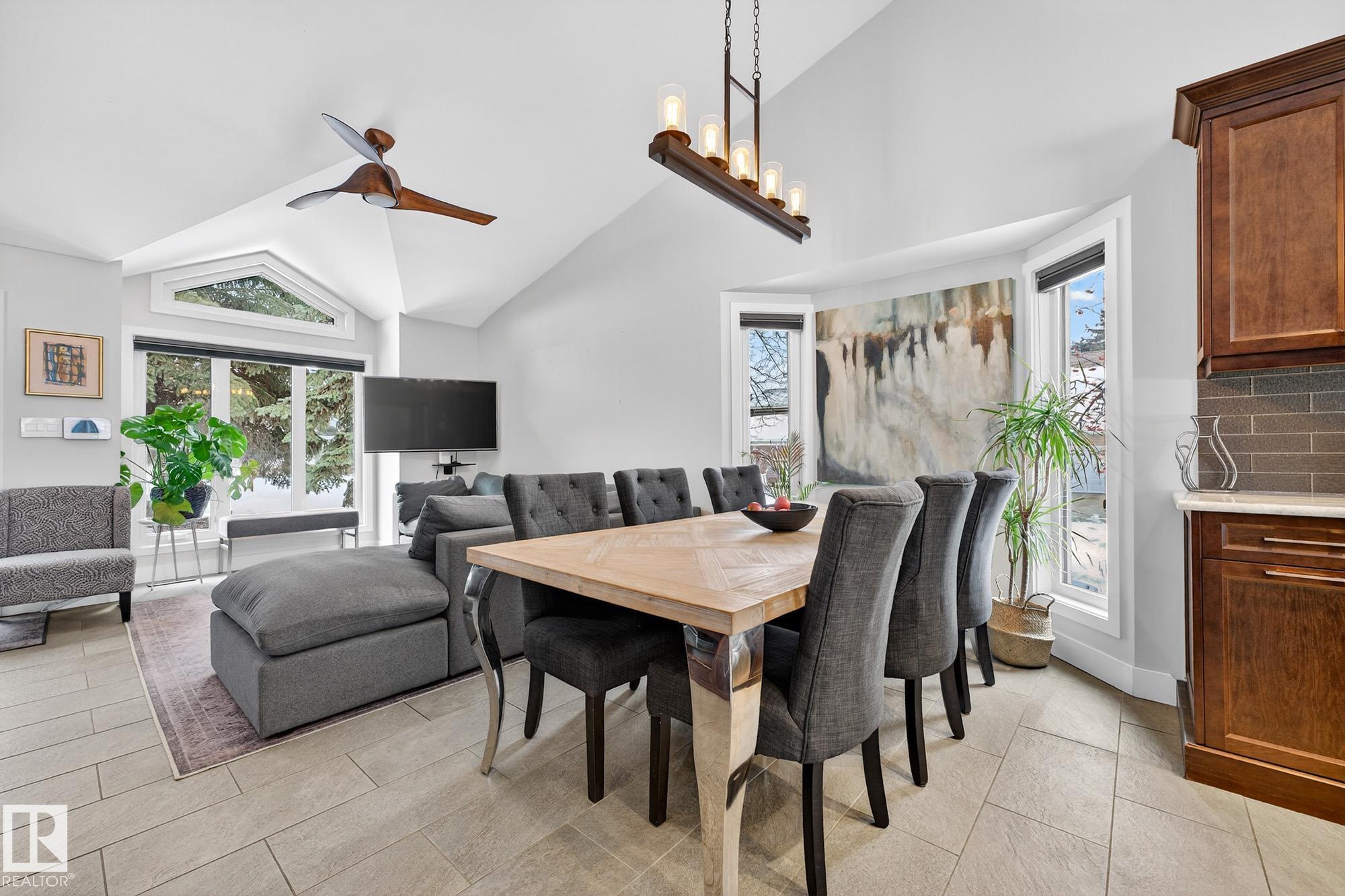 Photo 13 at 216 Heagle Crescent NW, Henderson Estates, Edmonton