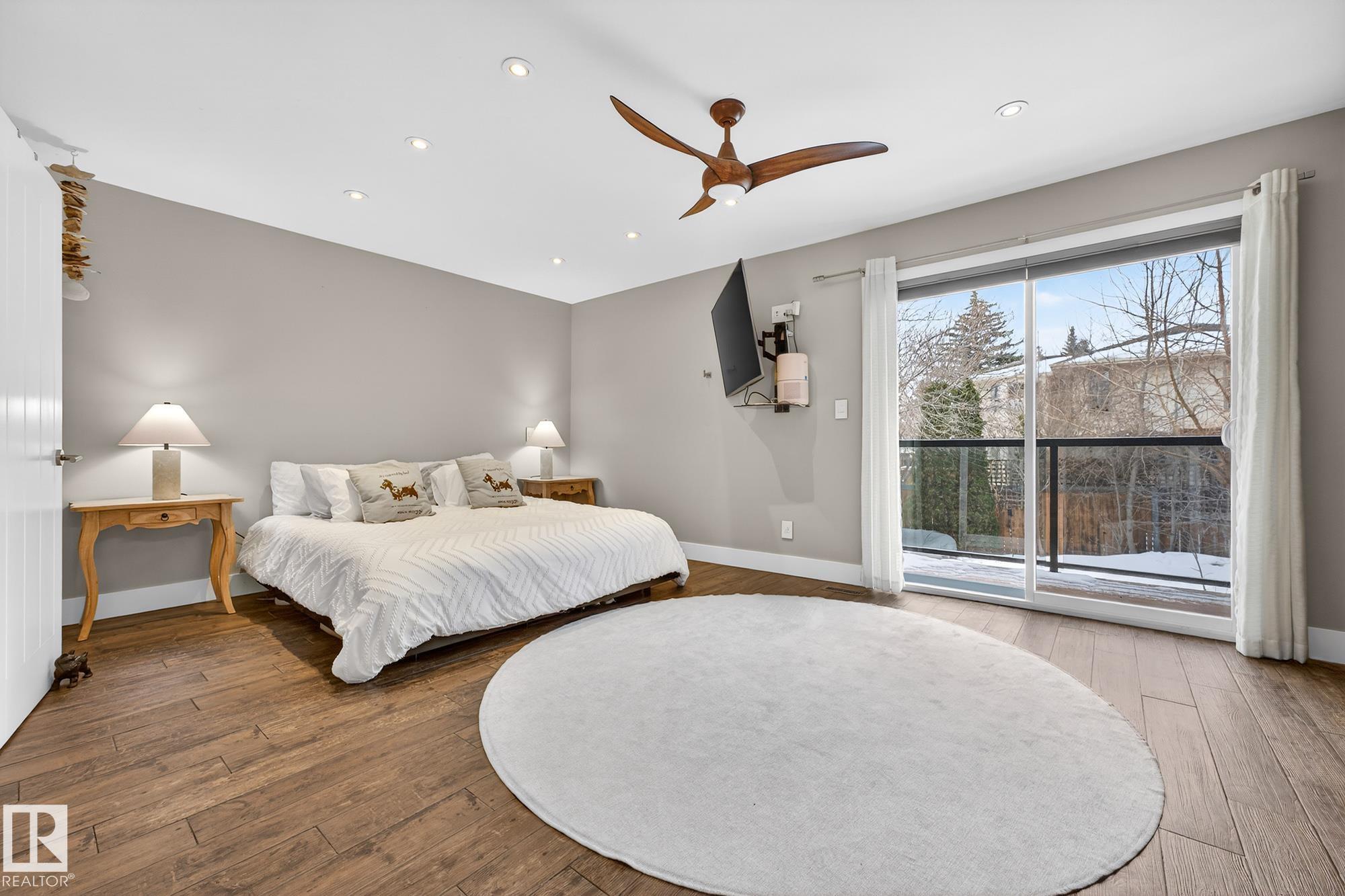 Photo 20 at 216 Heagle Crescent NW, Henderson Estates, Edmonton