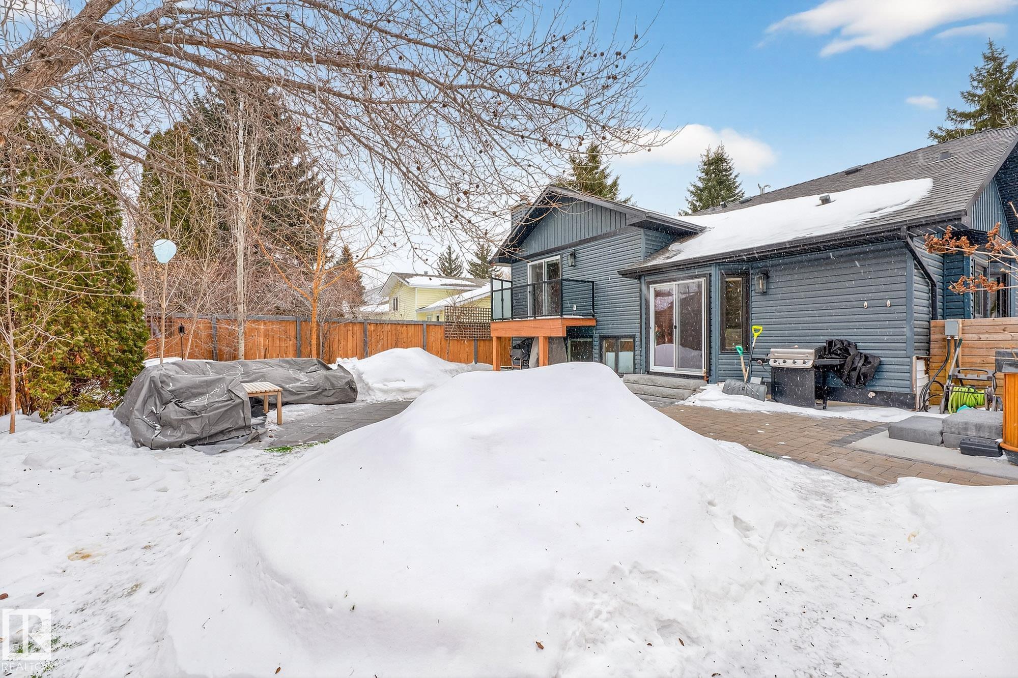 Photo 43 at 216 Heagle Crescent NW, Henderson Estates, Edmonton