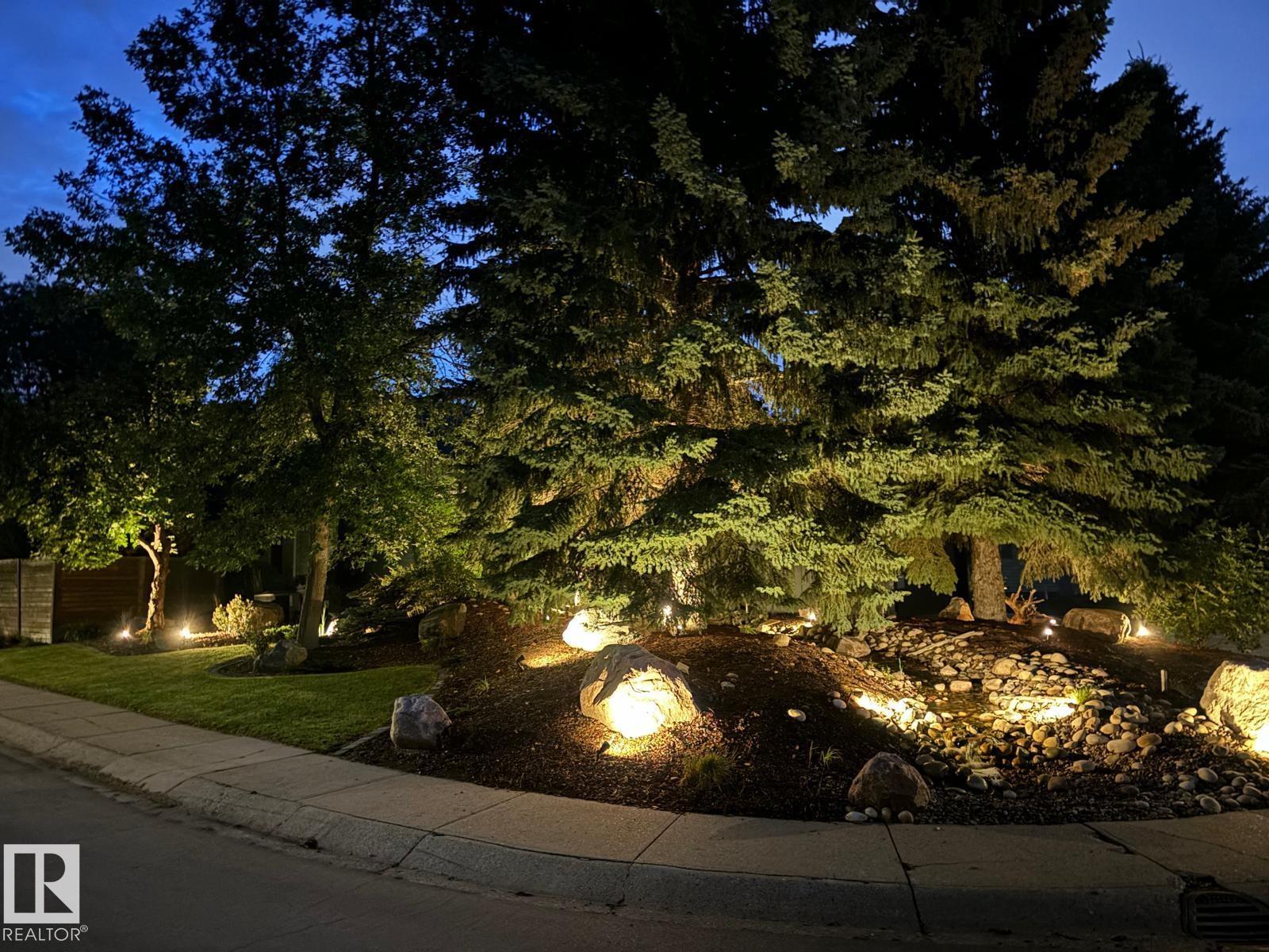 Photo 55 at 216 Heagle Crescent NW, Henderson Estates, Edmonton