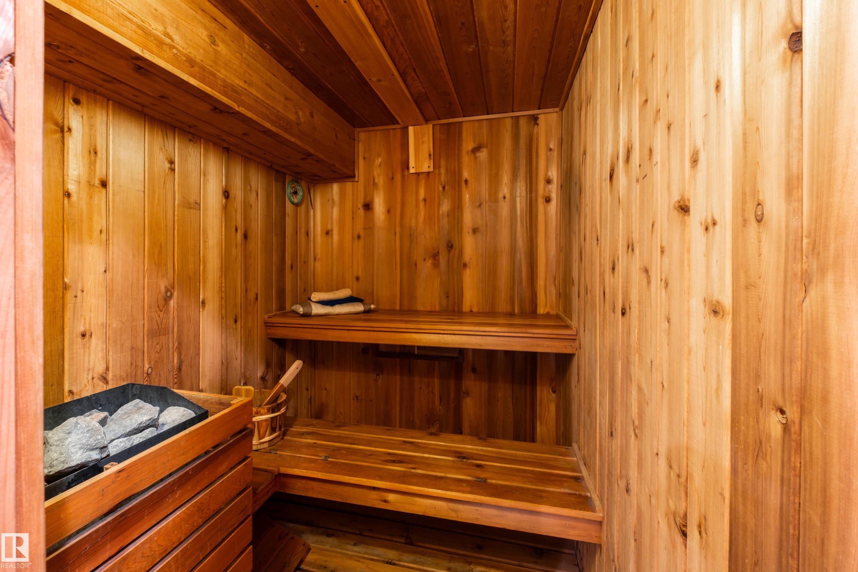 Photo 36 at 279 Westridge Road NW, Westridge, Edmonton