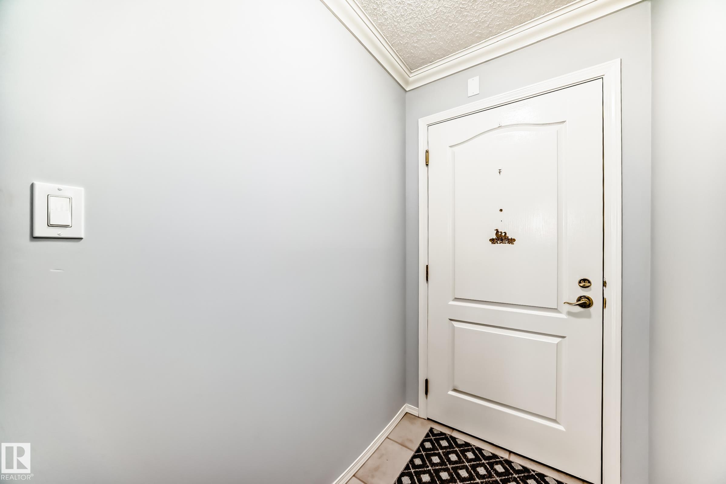 302 - 13450 114 Avenue NW, Woodcroft, Edmonton