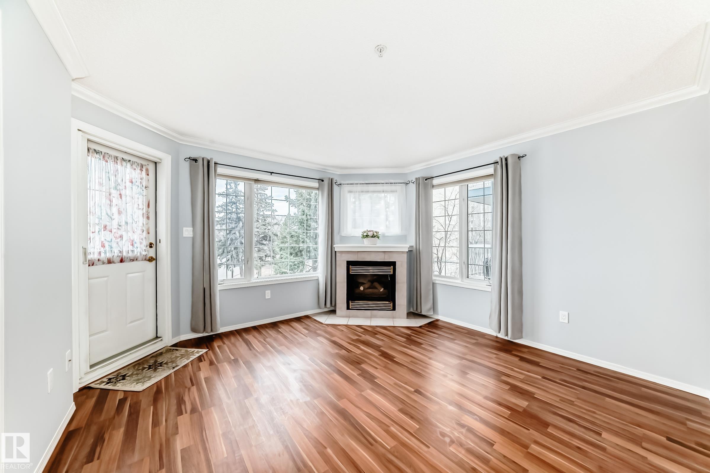 Photo 8 at 302 - 13450 114 Avenue NW, Woodcroft, Edmonton