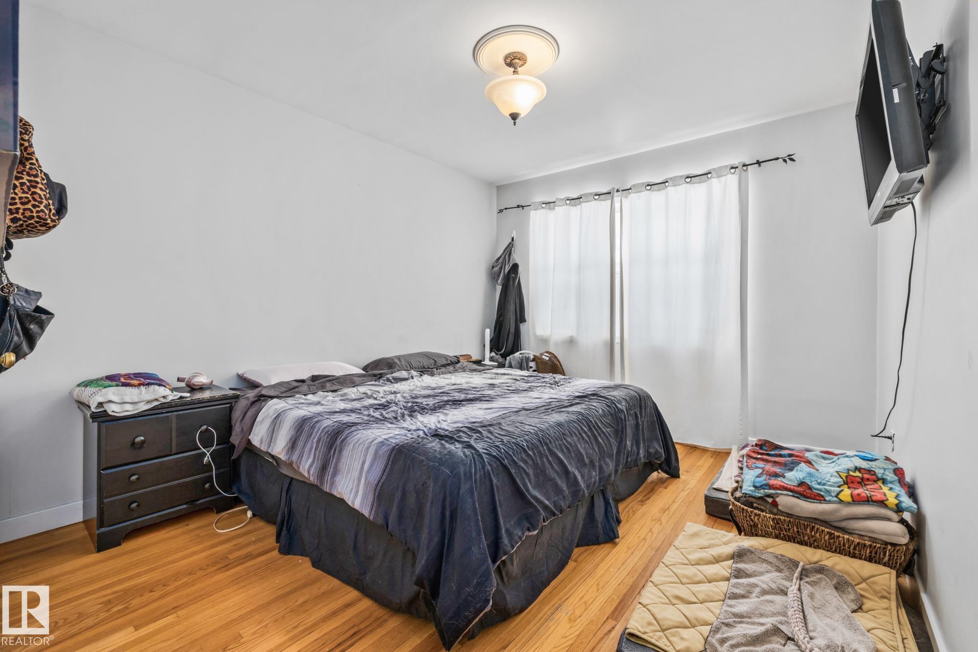 Photo 16 at 10649 64 Avenue NW, Allendale, Edmonton