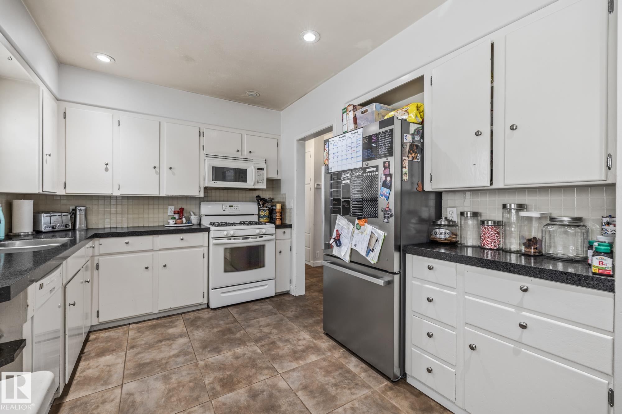 Photo 24 at 10649 64 Avenue NW, Allendale, Edmonton