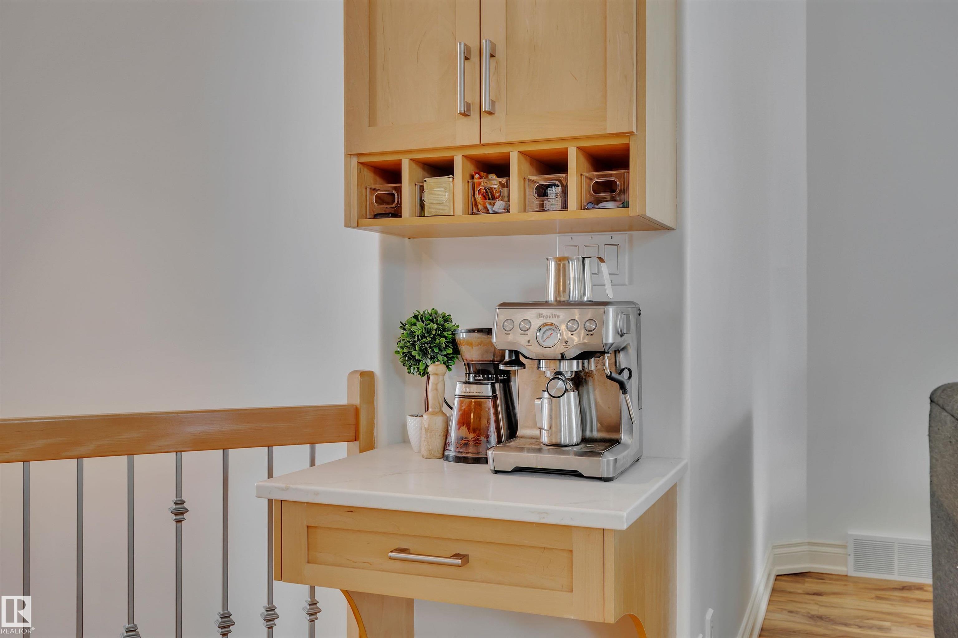 Photo 11 at 11523 15 Avenue NW, Twin Brooks, Edmonton