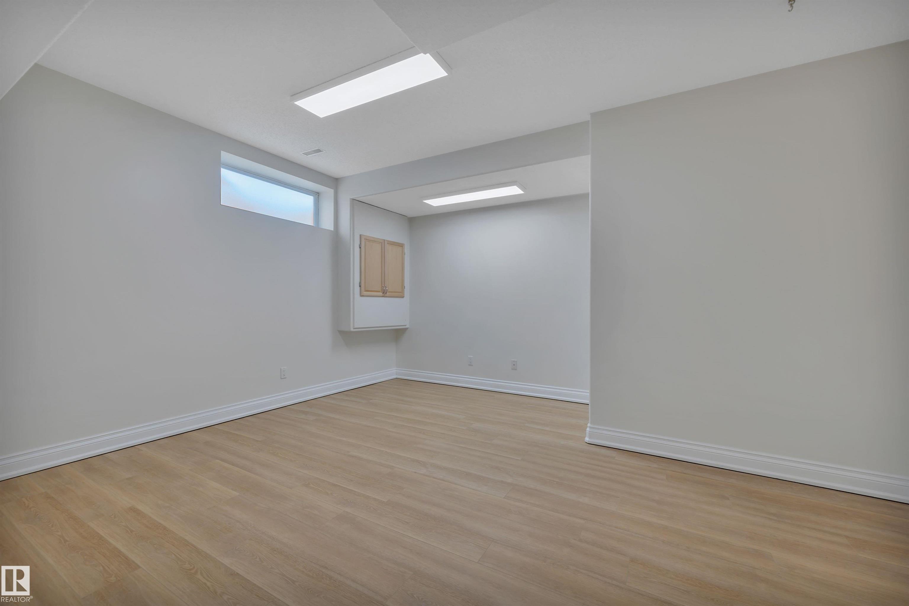 Photo 37 at 11523 15 Avenue NW, Twin Brooks, Edmonton