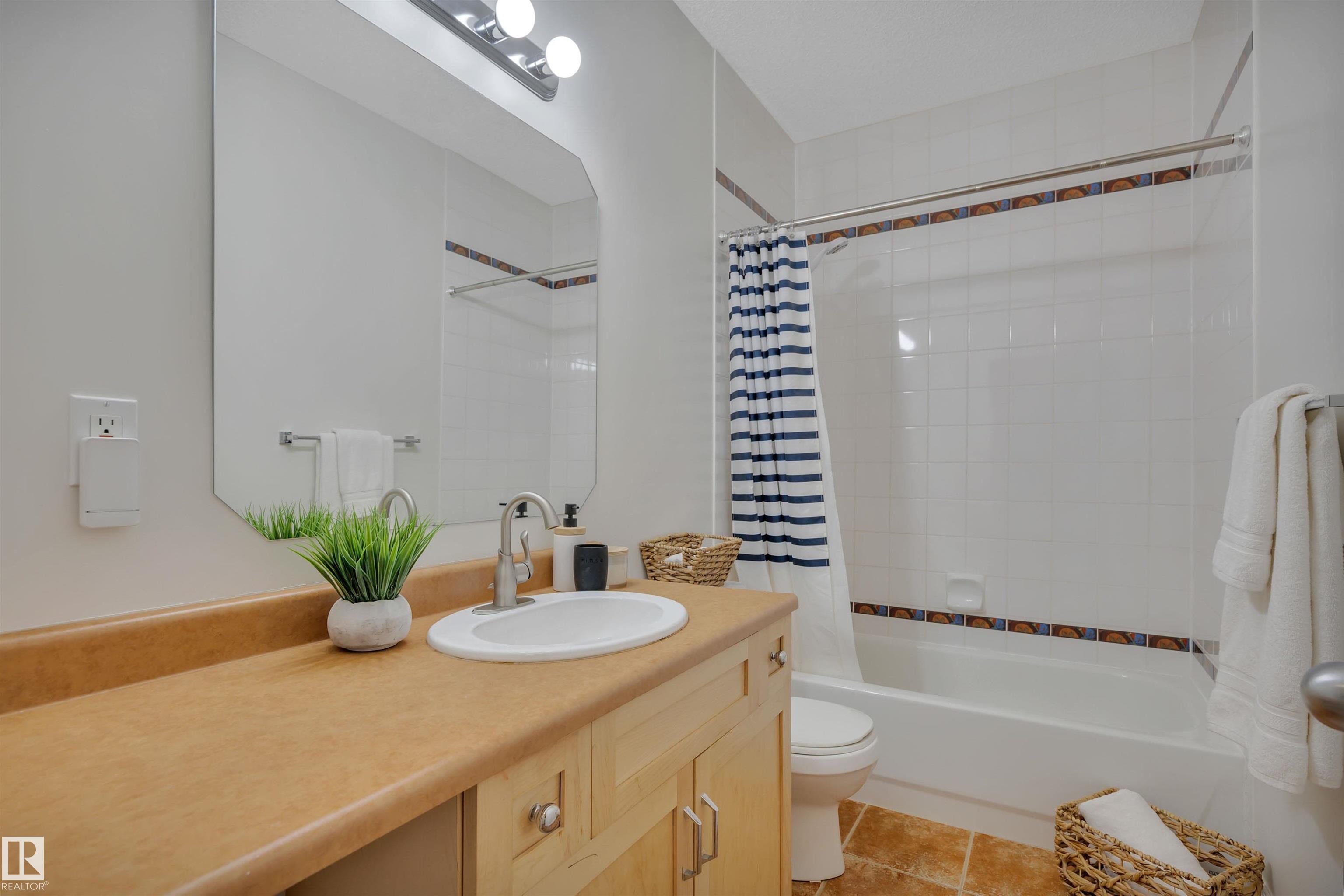 Photo 38 at 11523 15 Avenue NW, Twin Brooks, Edmonton