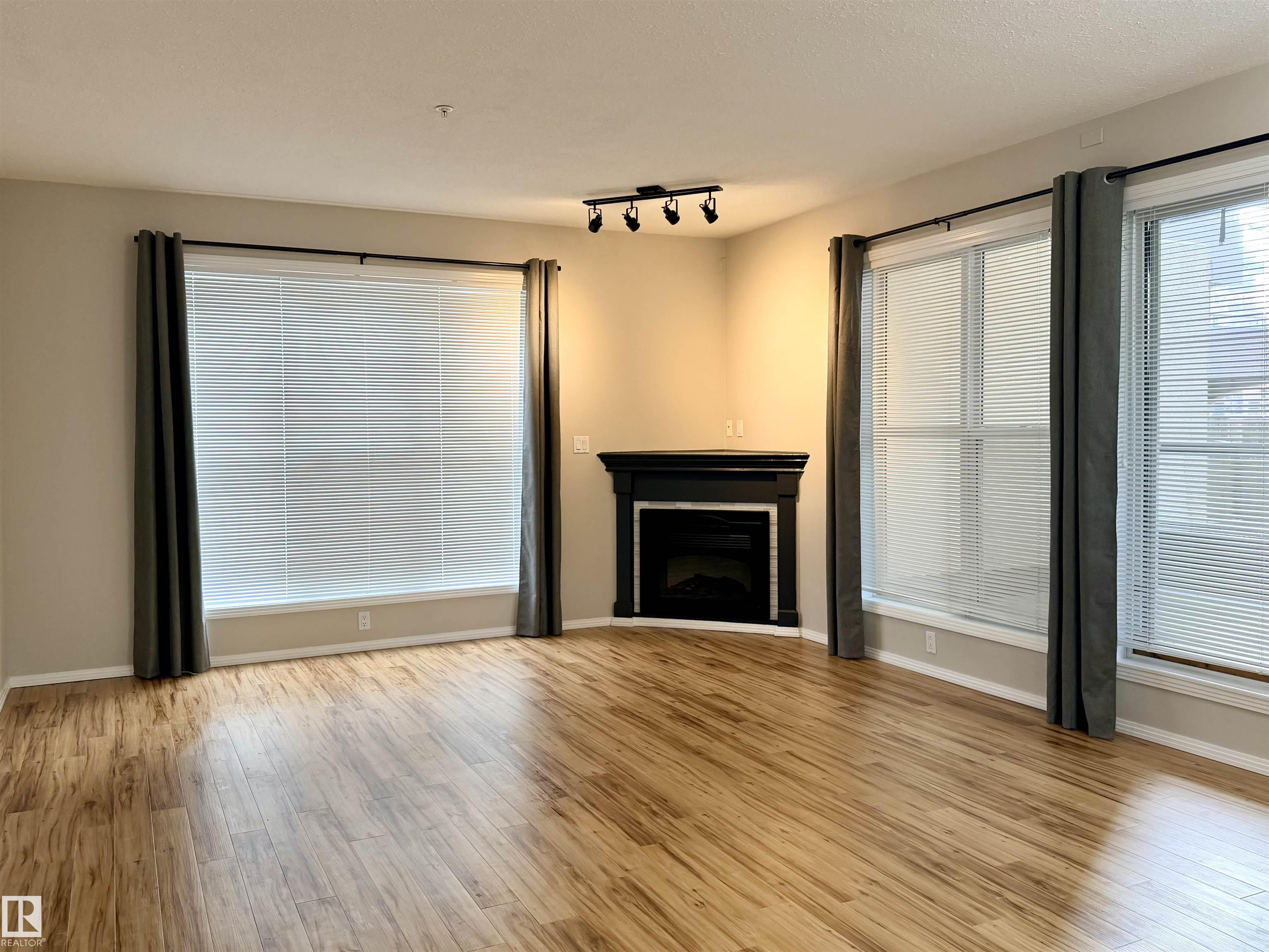 Photo 12 at 115 - 11039 83 Avenue NW, Garneau, Edmonton