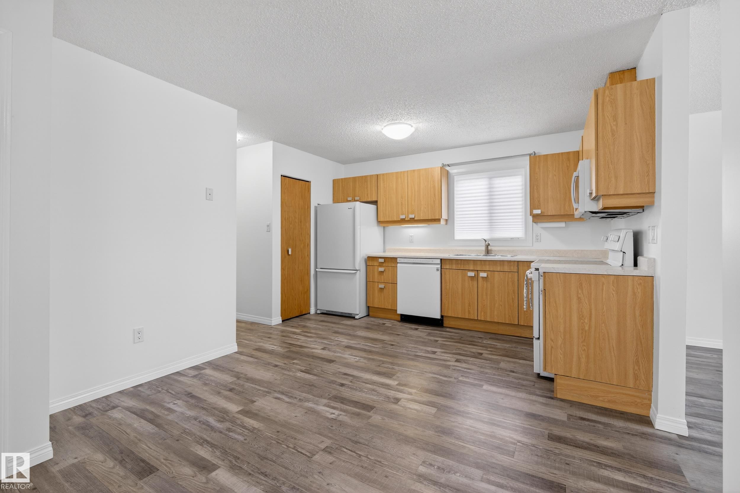 Photo 6 at 18716 57 Avenue NW, Jamieson Place, Edmonton