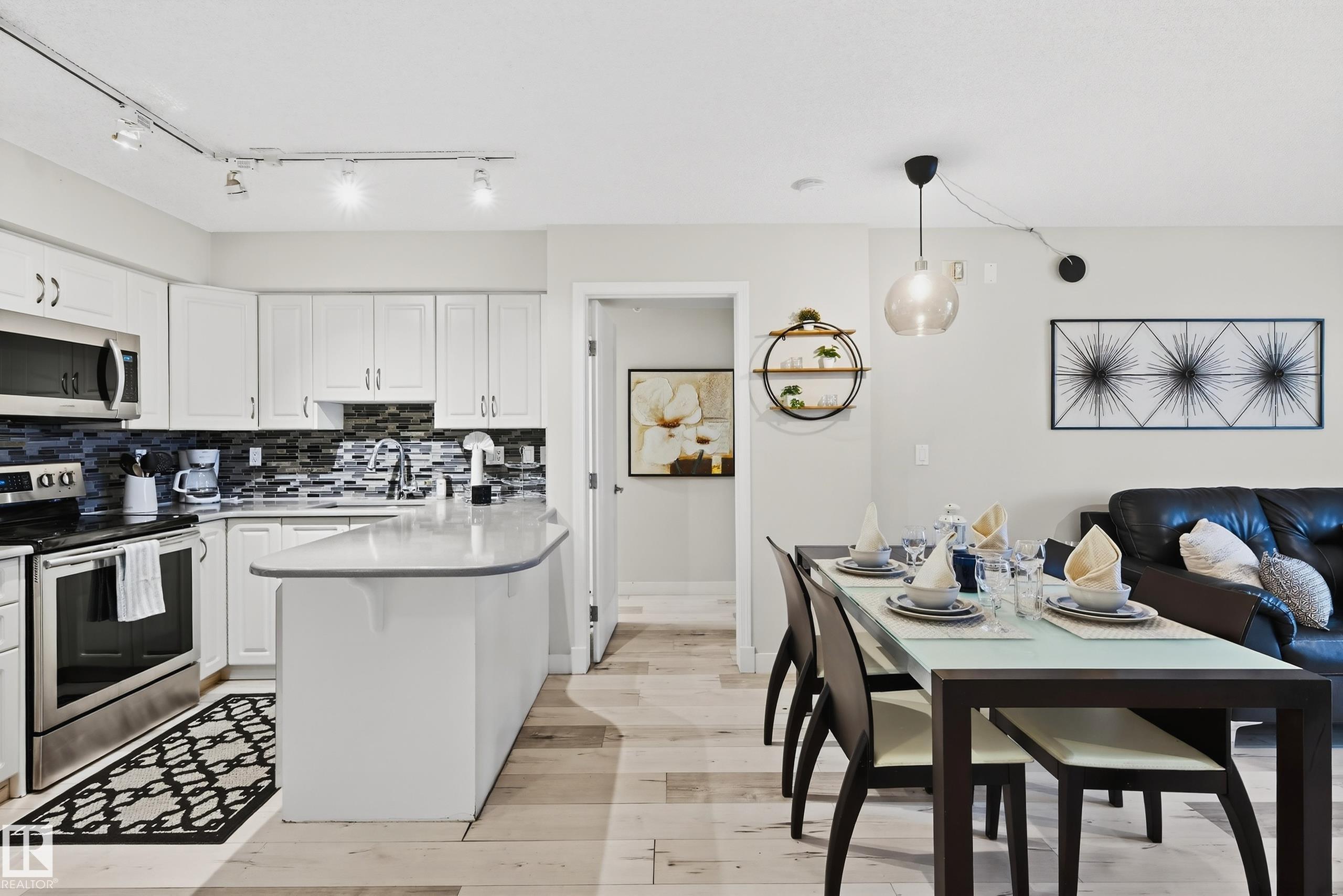 Photo 21 at 703 - 10649 Saskatchewan Drive NW, Strathcona, Edmonton