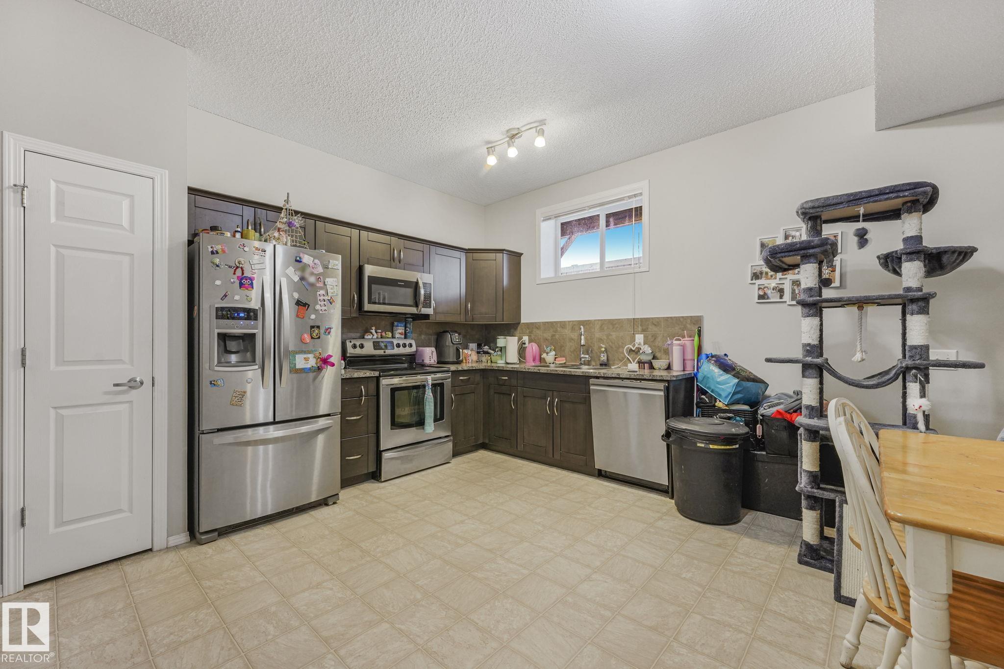 Photo 26 at 163/164 - 142 Selkirk Place, Suntree, Leduc