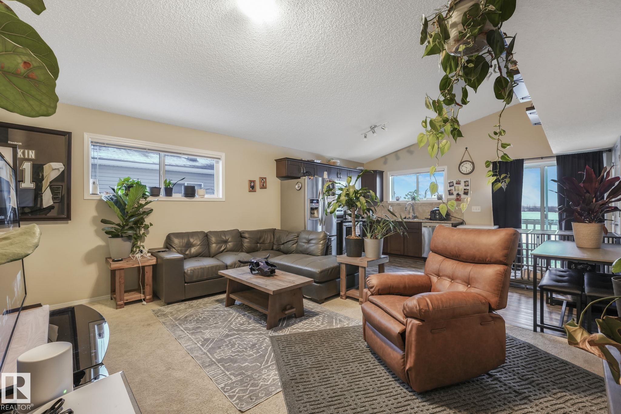 Photo 6 at 163/164 - 142 Selkirk Place, Suntree, Leduc