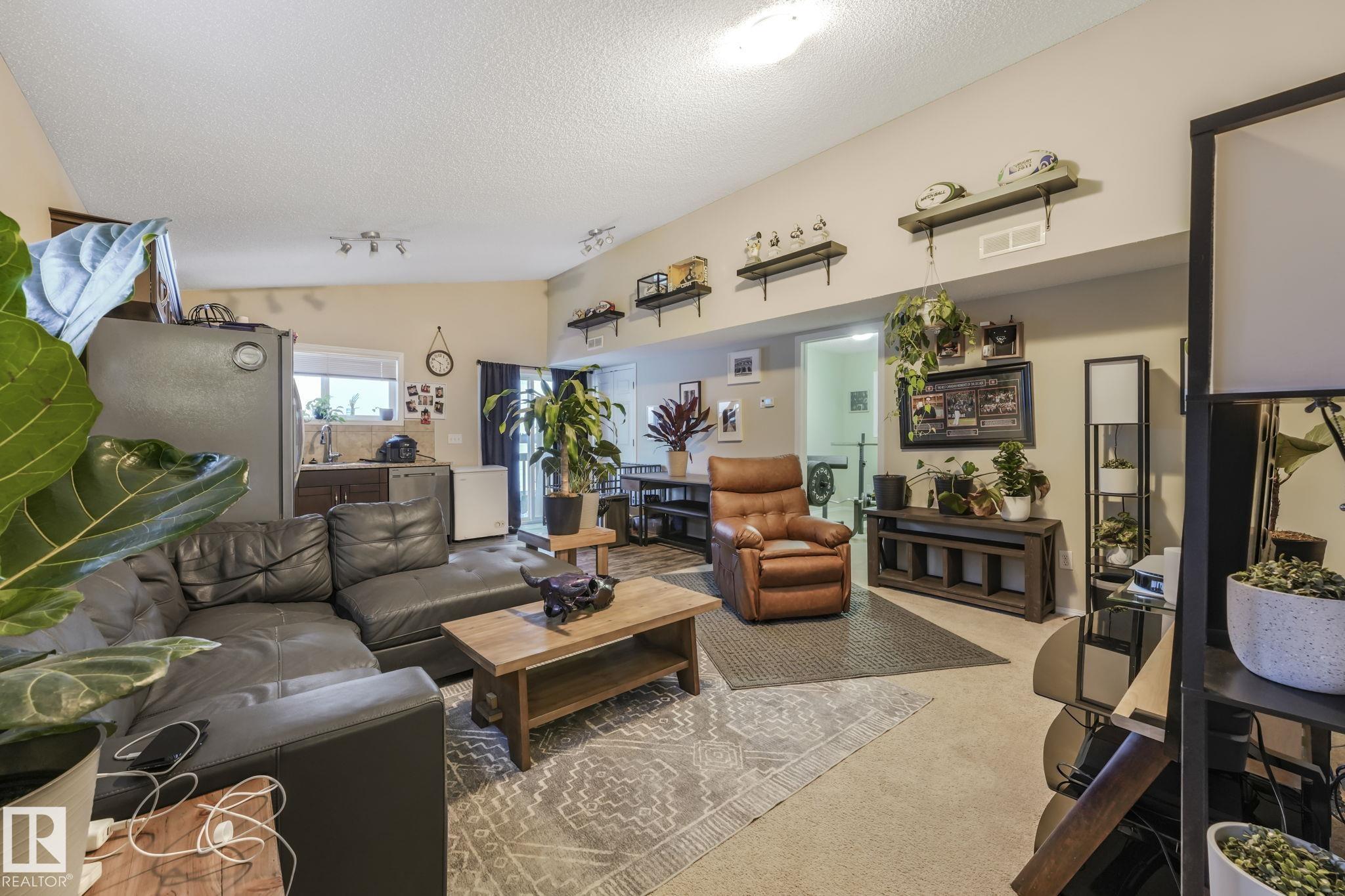 Photo 7 at 163/164 - 142 Selkirk Place, Suntree, Leduc