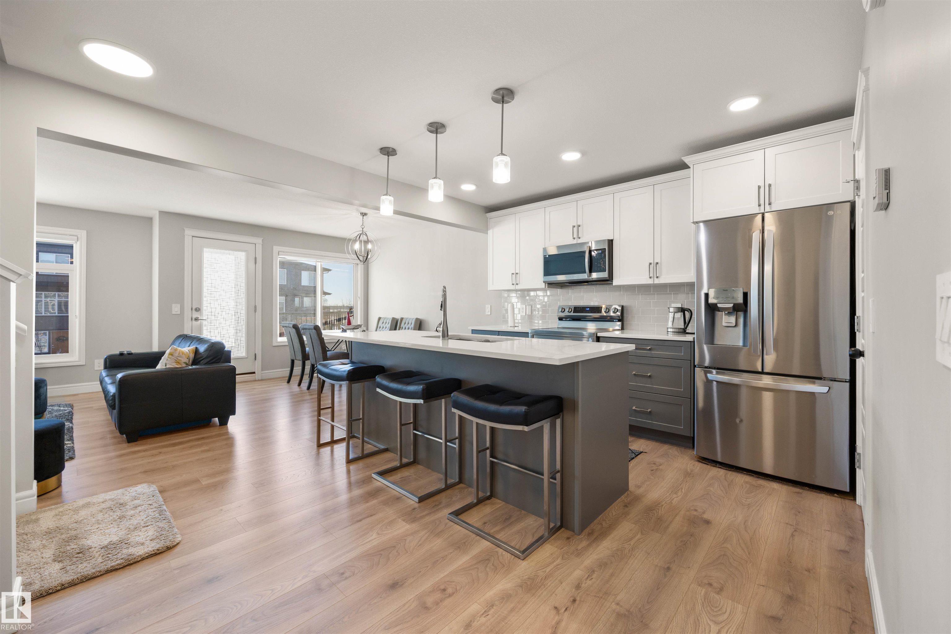 7828 Koruluk Link SW, Keswick, Edmonton