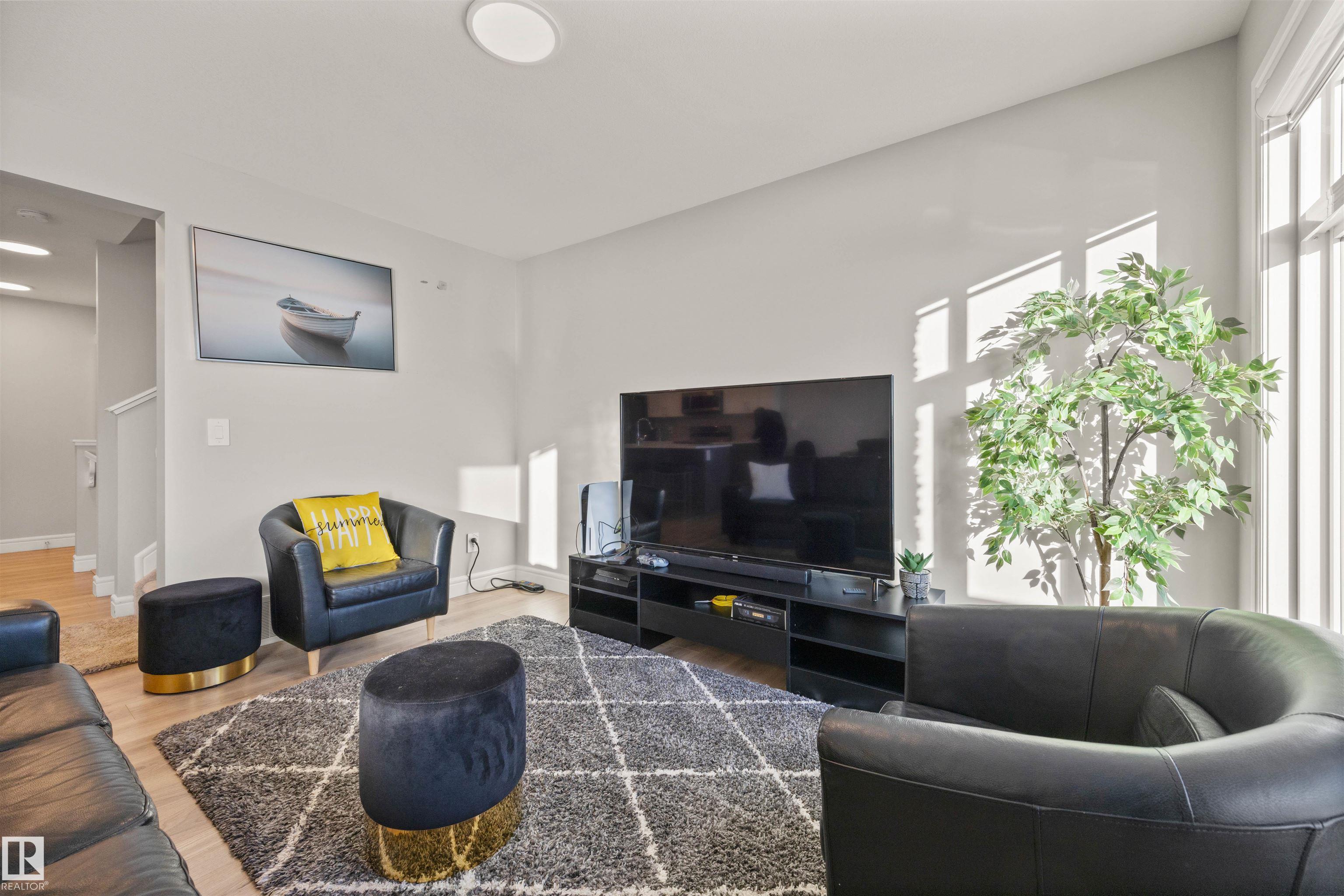 Photo 9 at 7828 Koruluk Link SW, Keswick, Edmonton