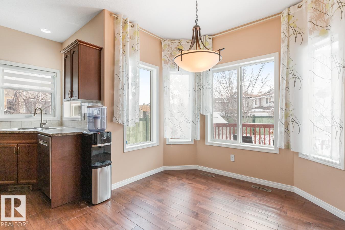 Photo 14 at 20515 91 Avenue NW, Suder Greens, Edmonton