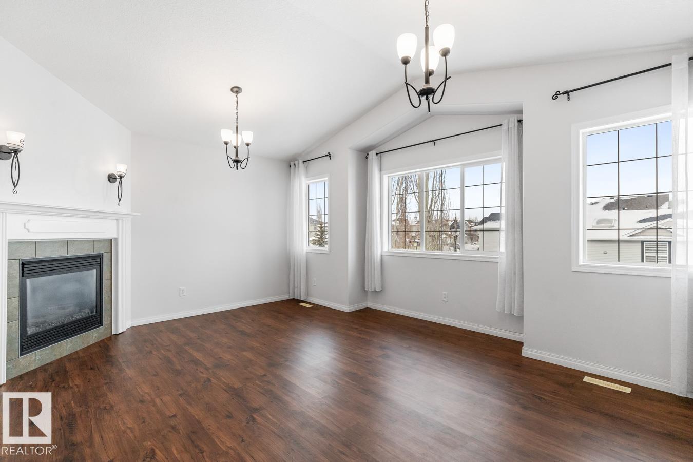 Photo 22 at 20515 91 Avenue NW, Suder Greens, Edmonton