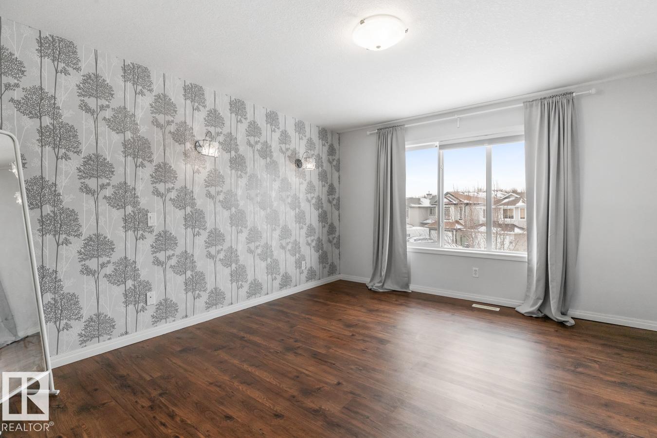 Photo 25 at 20515 91 Avenue NW, Suder Greens, Edmonton