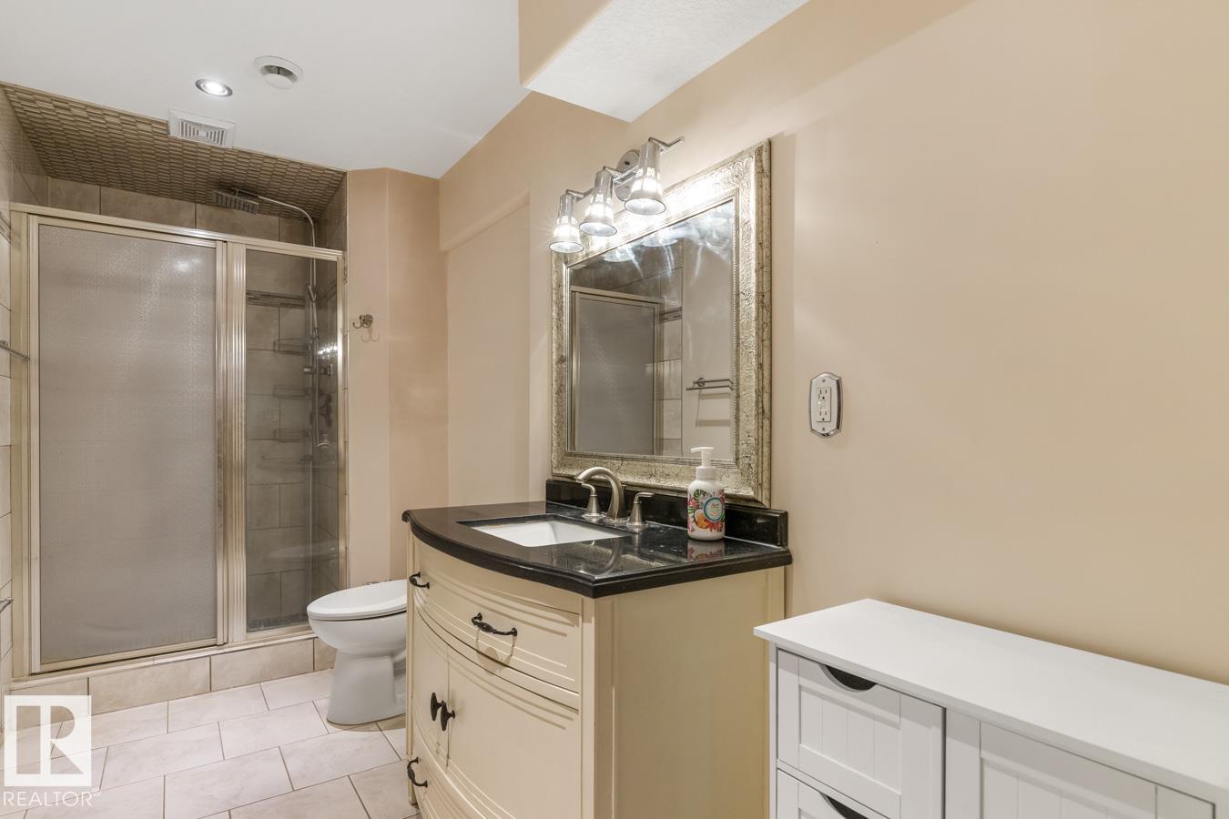 Photo 39 at 20515 91 Avenue NW, Suder Greens, Edmonton